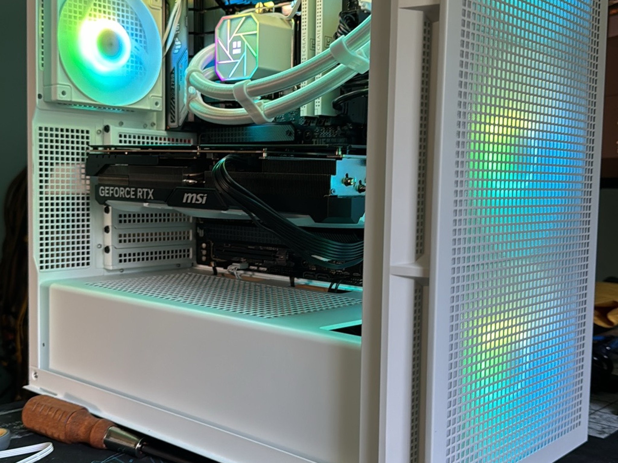 RTX 4080 Super Intel Core i7 14700k