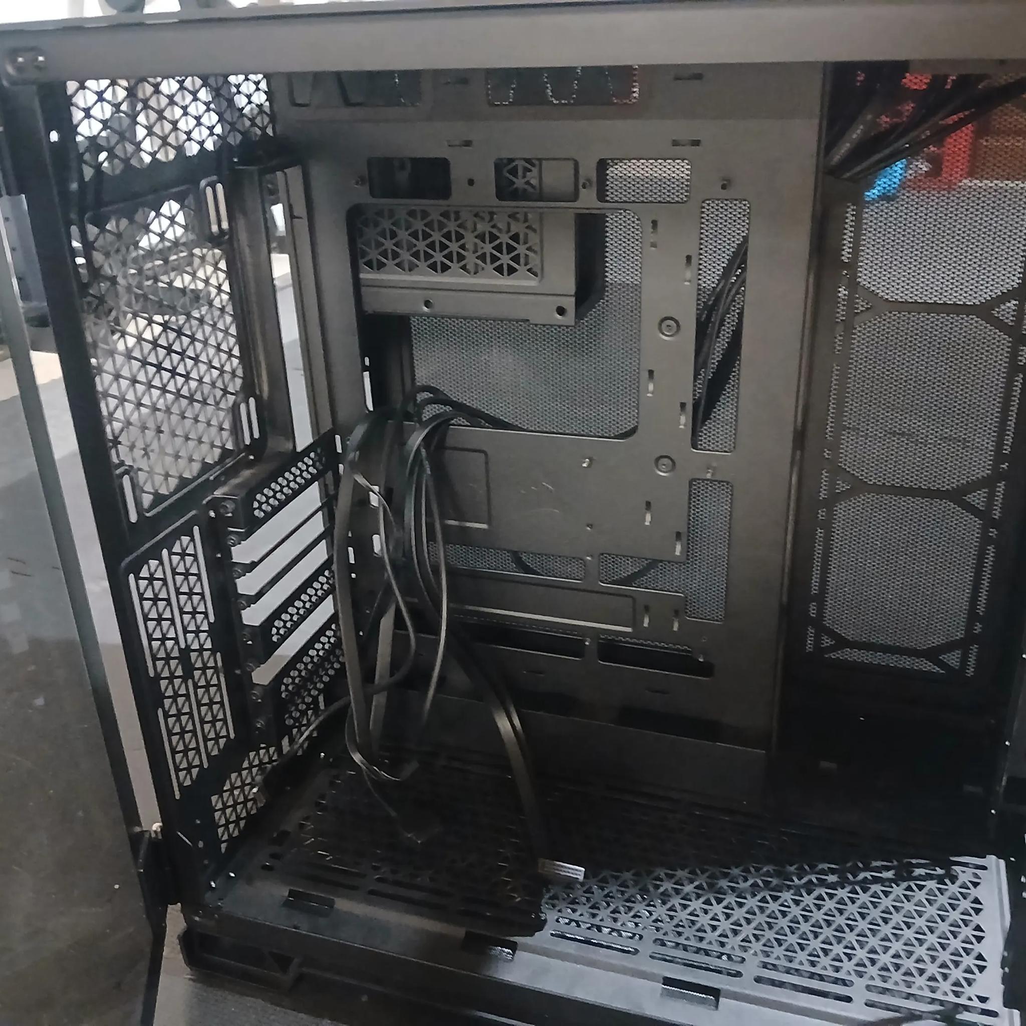 CORSAIR 6500D Airflow Tempered Glass Super Mid-Tower, Black