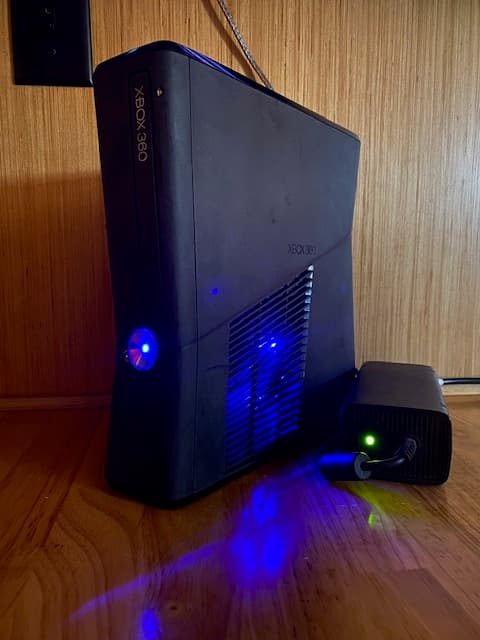 RGH3 Xbox 360 - Blue ROL - Auto RGB fan - 250Gb