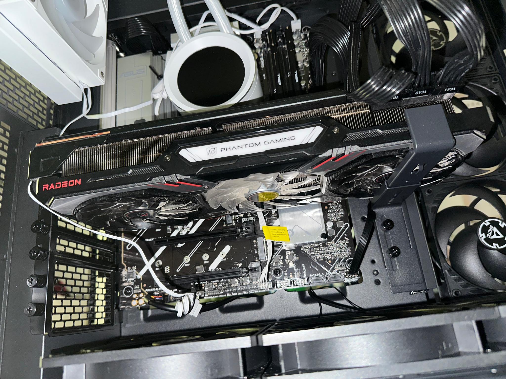 AMD Radeon RX 6900 XT - Image 3