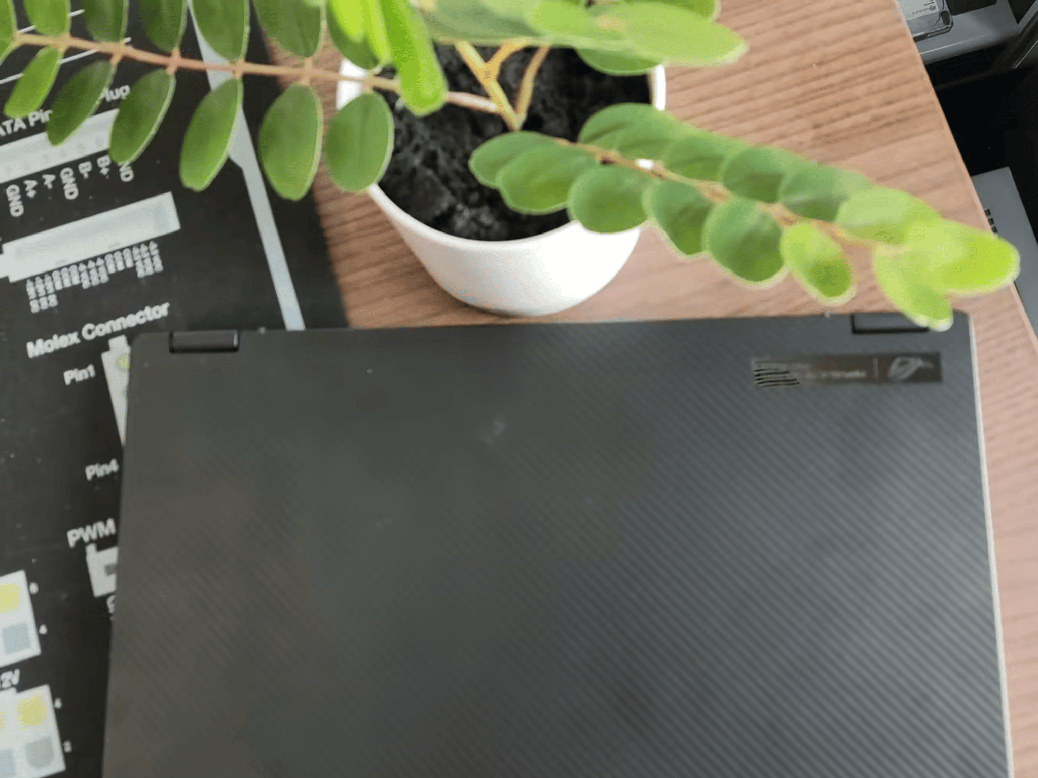 Asus ROG Flow X13 2-in-1 Gaming Laptop with Ryzen 9 5900HS & RTX 3050 Ti