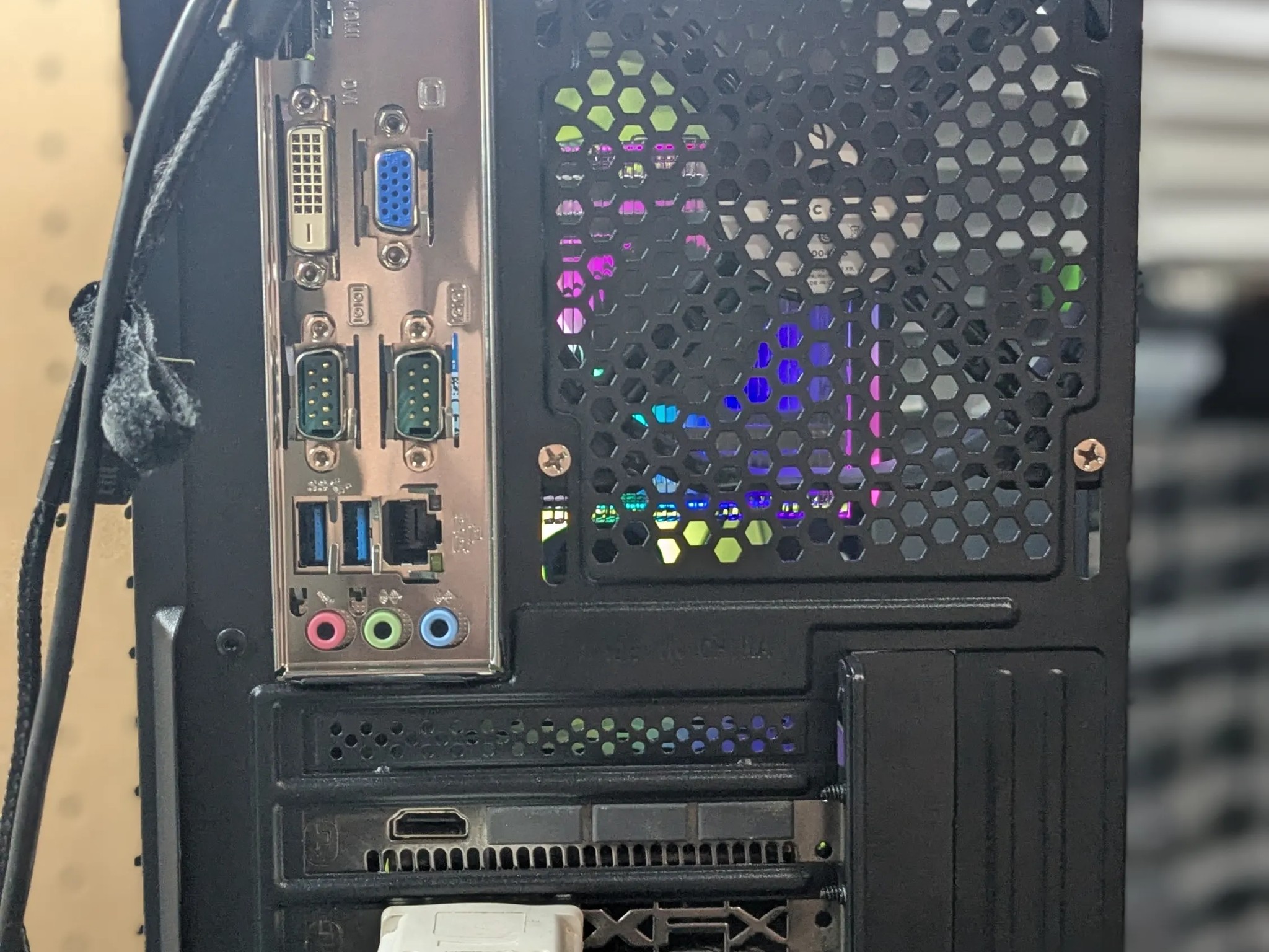 100 FPS Fortnite | 180 Day Warranty | Xeon (same as i7), 16GB RAM, 480GB SSD, RX 570, Win10, Wifi