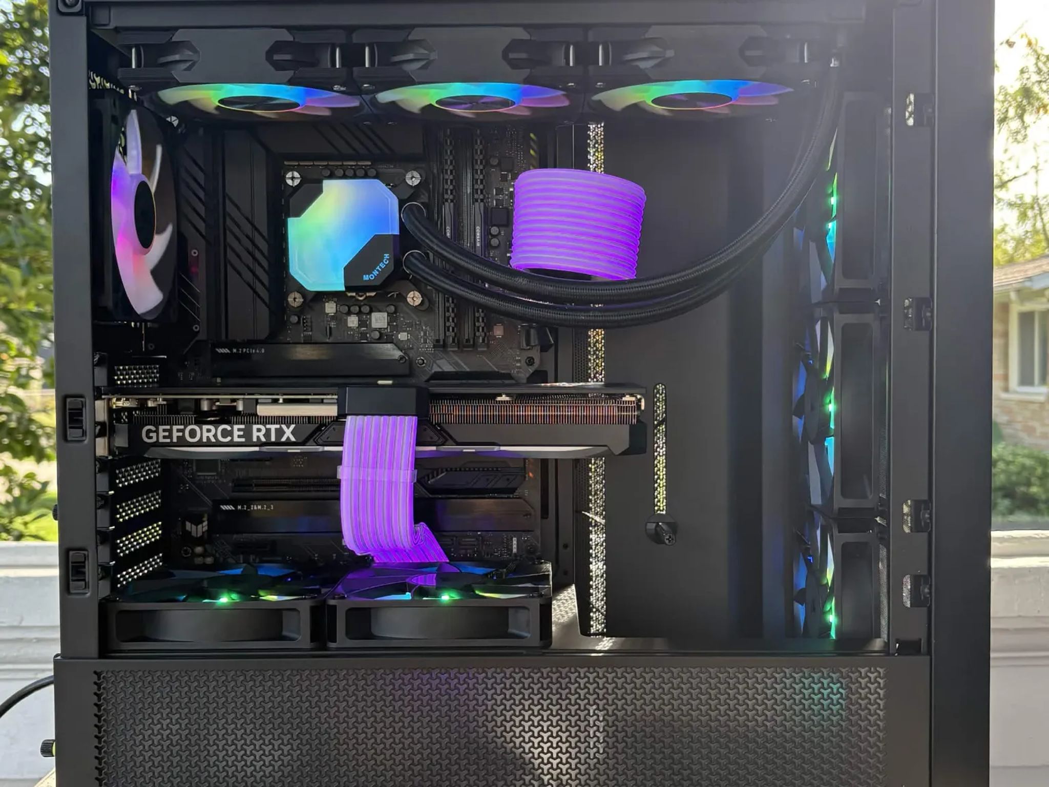 Black Cat Customs Nightfang – RTX 4070 SUPER – Intel i7-11700 – 32GB RAM – 1TB NVMe