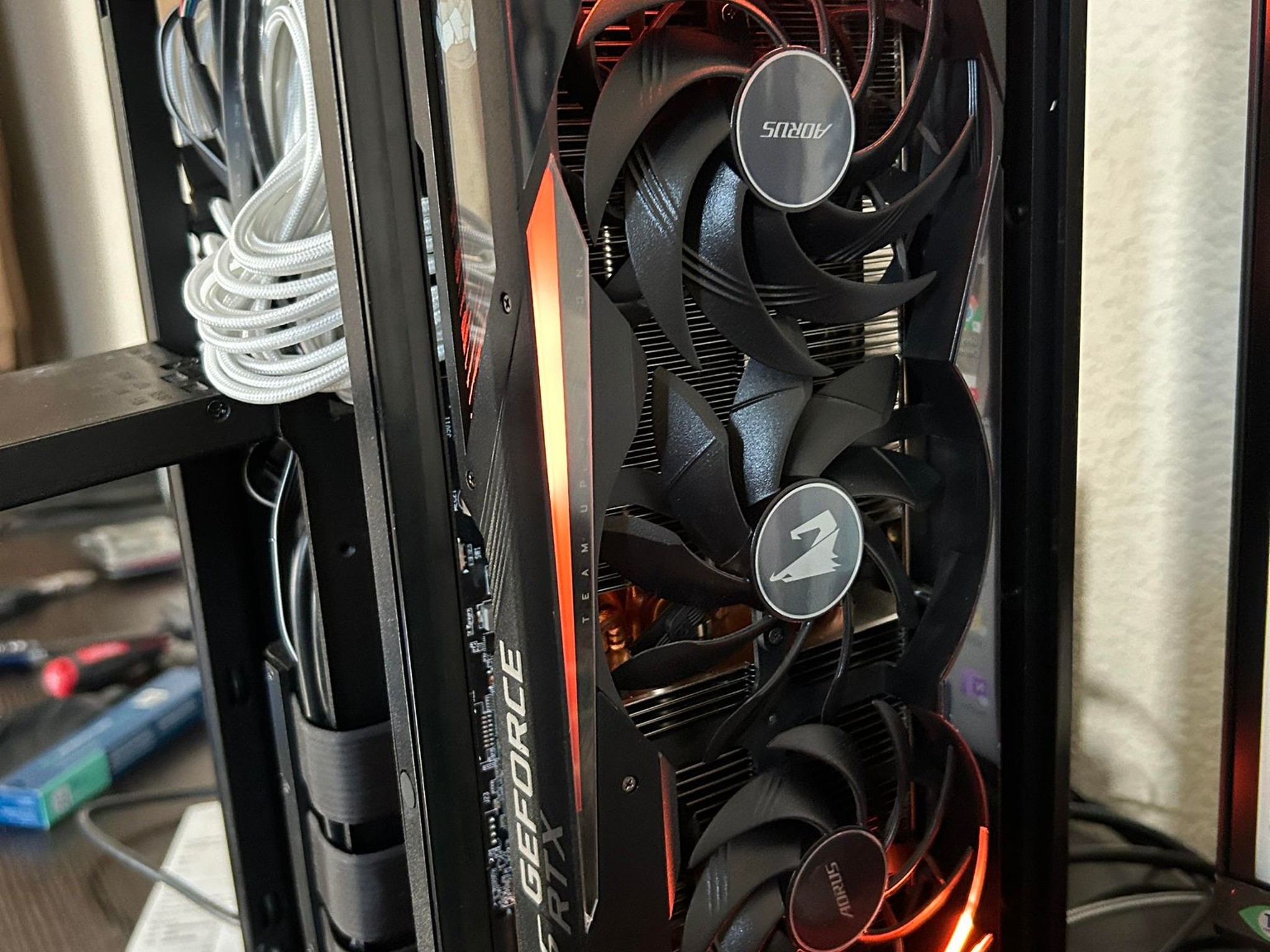 NOT WORKING Gigabyte Aorus RTX 3090