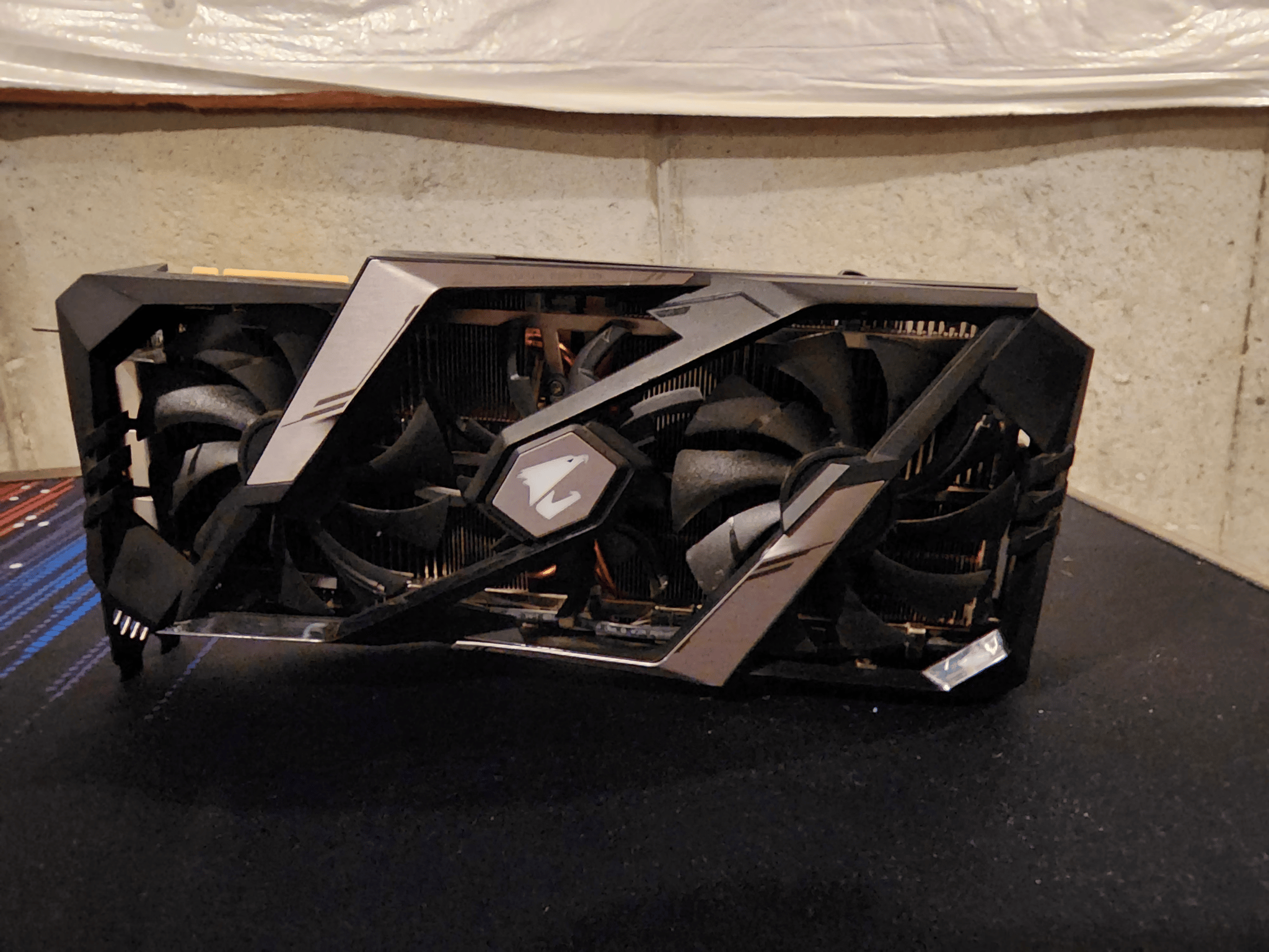GIGABYTE AORUS GeForce RTX 2080 TI 