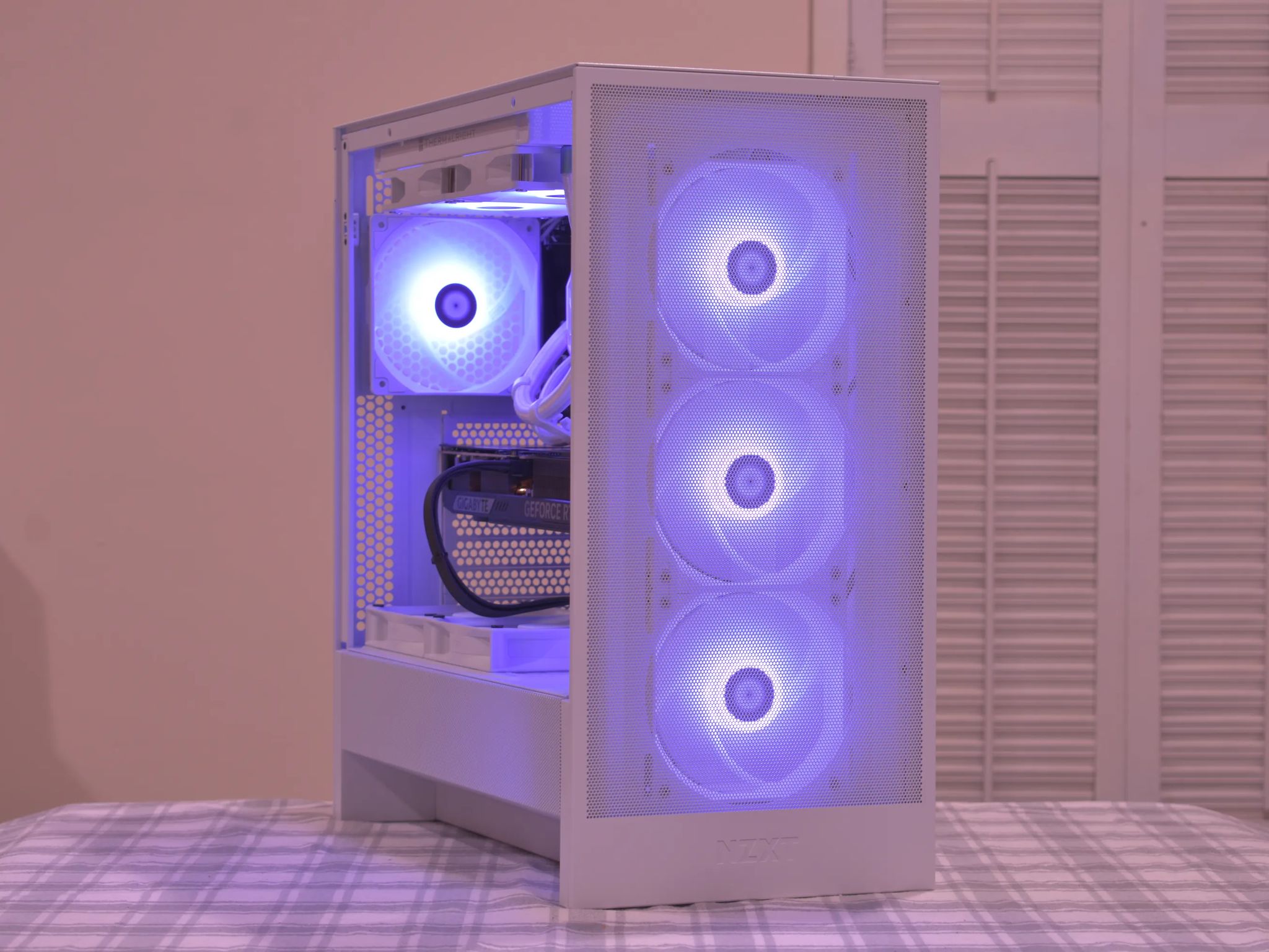 🚀Performance Gamer🚀 Intel i5 14600K | RTX 5070 12GB | 32GB DDR4 | 2TB nVME SSD | White | RGB+Wifi