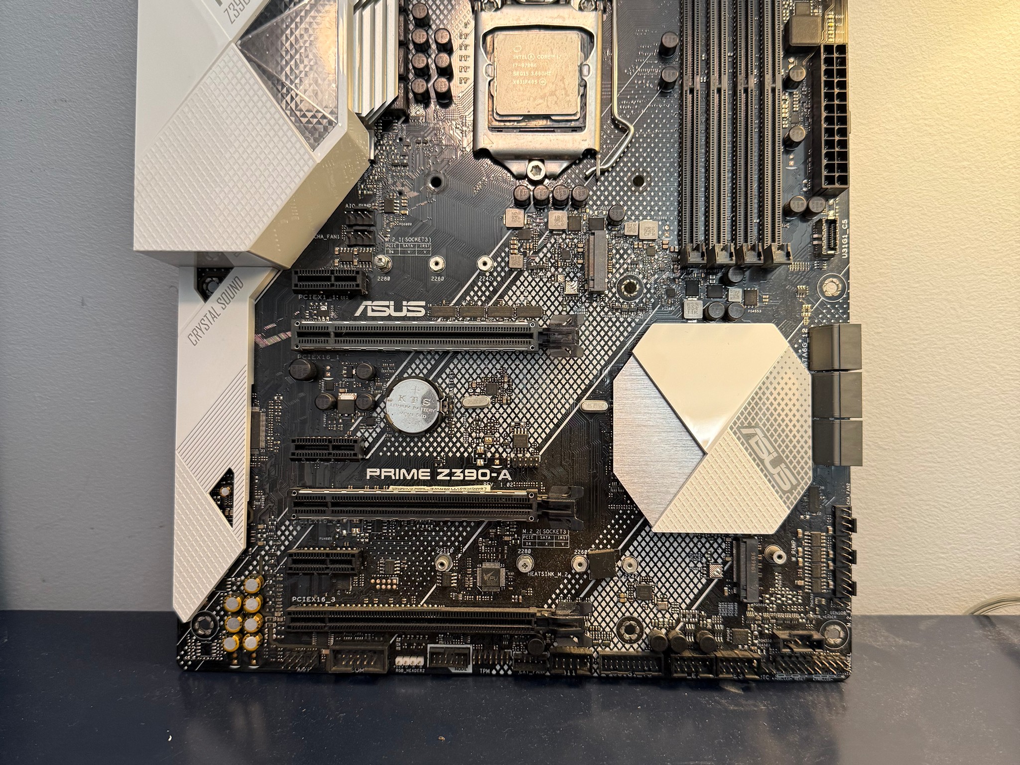 Motherboard and CPU (I7 9700K & Asus Prime Z390)