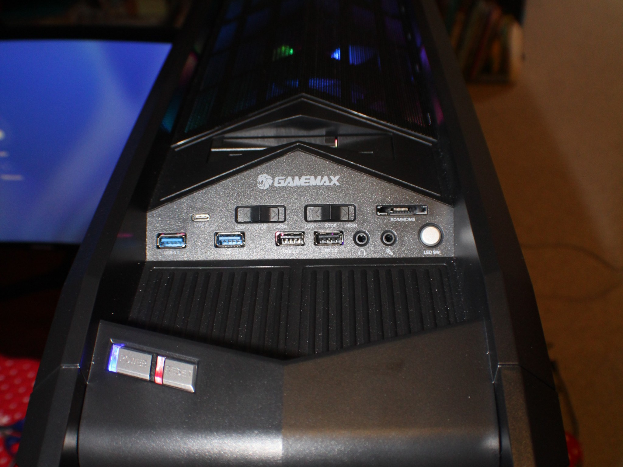 Custom Gaming PC Build