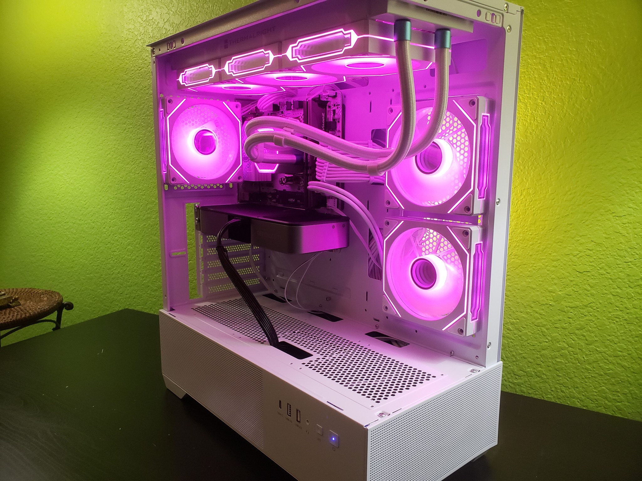 Gaming PC | RTX 3070 | Ryzen 7 3700x | 16GB RAM| Wi-Fi and Bluetooth