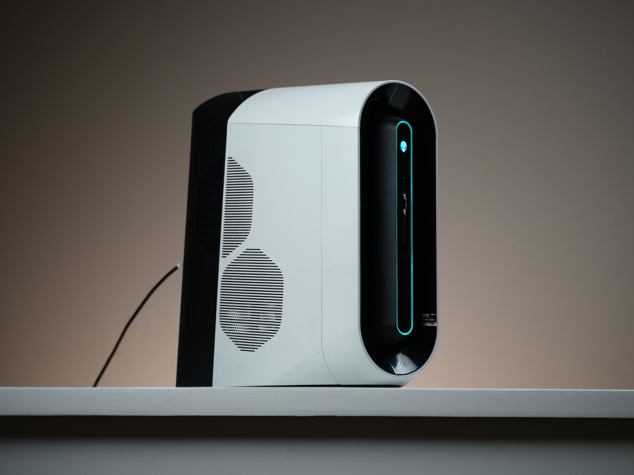 “Auraform” RTX 2080 Super Ryzen 9 5900 32GB 1TB Windows 11 Gaming PC Powerhouse