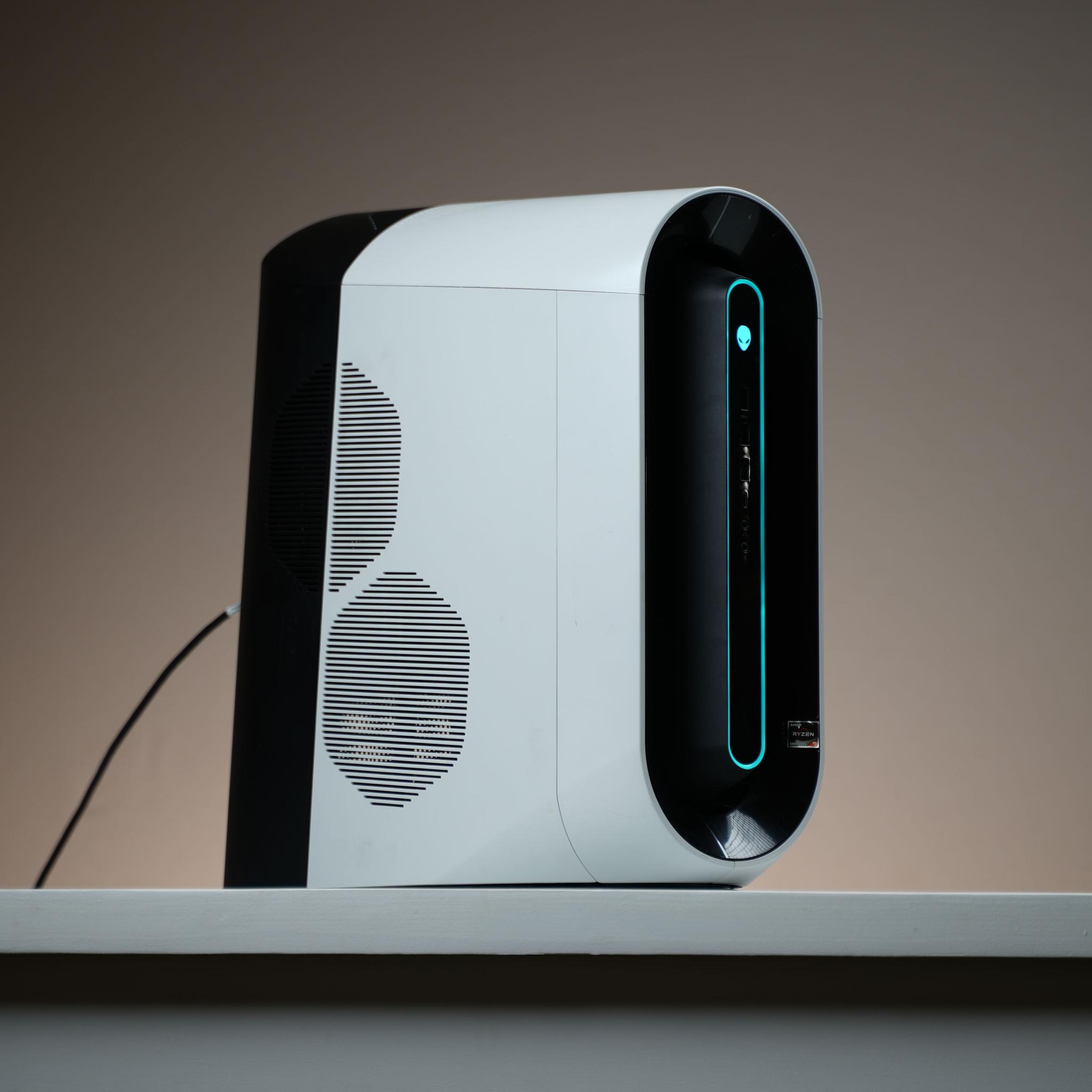 “Auraform” RTX 2080 Super Ryzen 9 5900 32GB 1TB Windows 11 Gaming PC Powerhouse