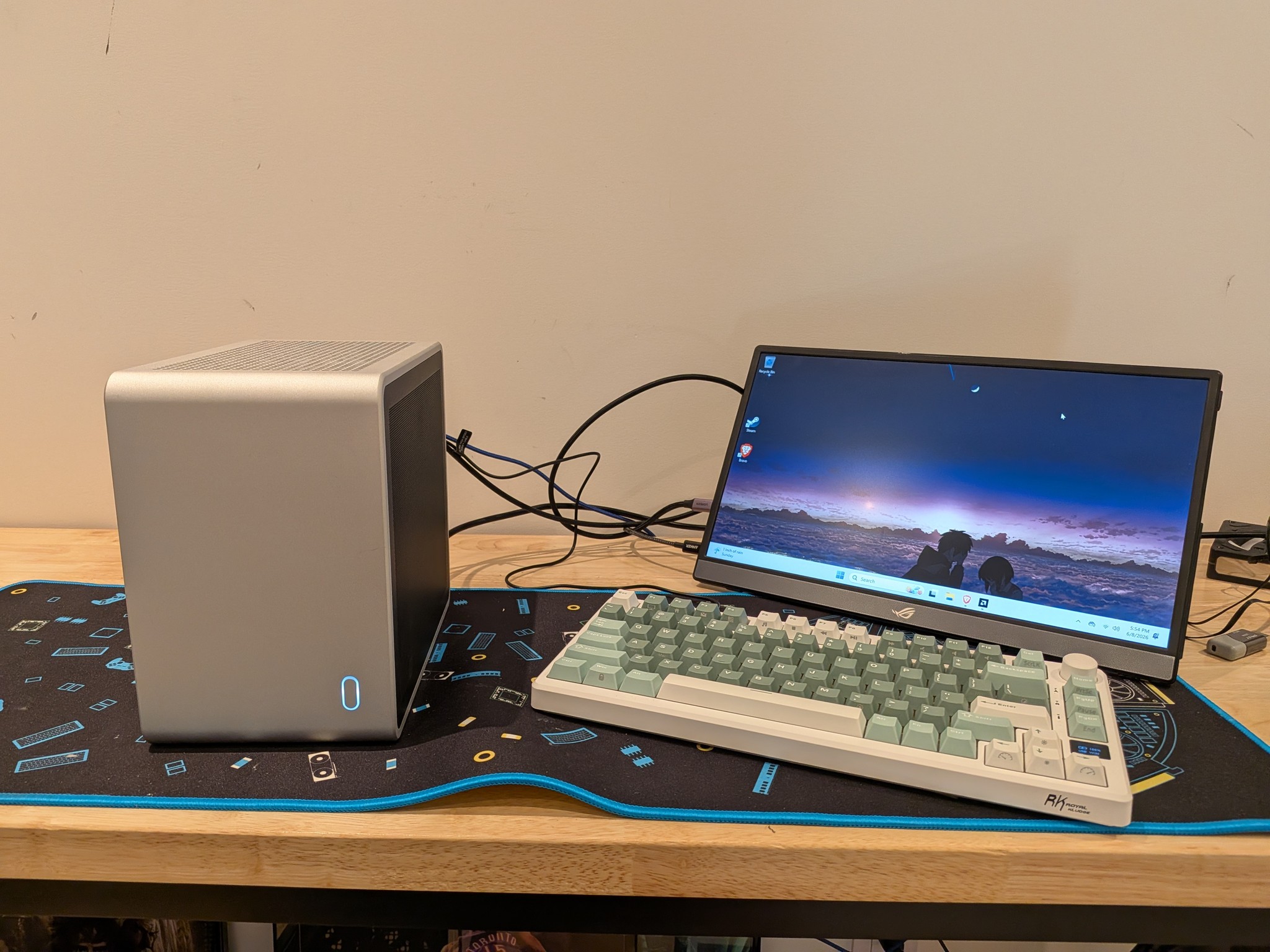 1440p Adventurer - RX 9060 XT 16 GB, Ryzen 5 9600X, 32 GB DDR5 RAM, 1 TB Gen 4 NVME, Noctua
