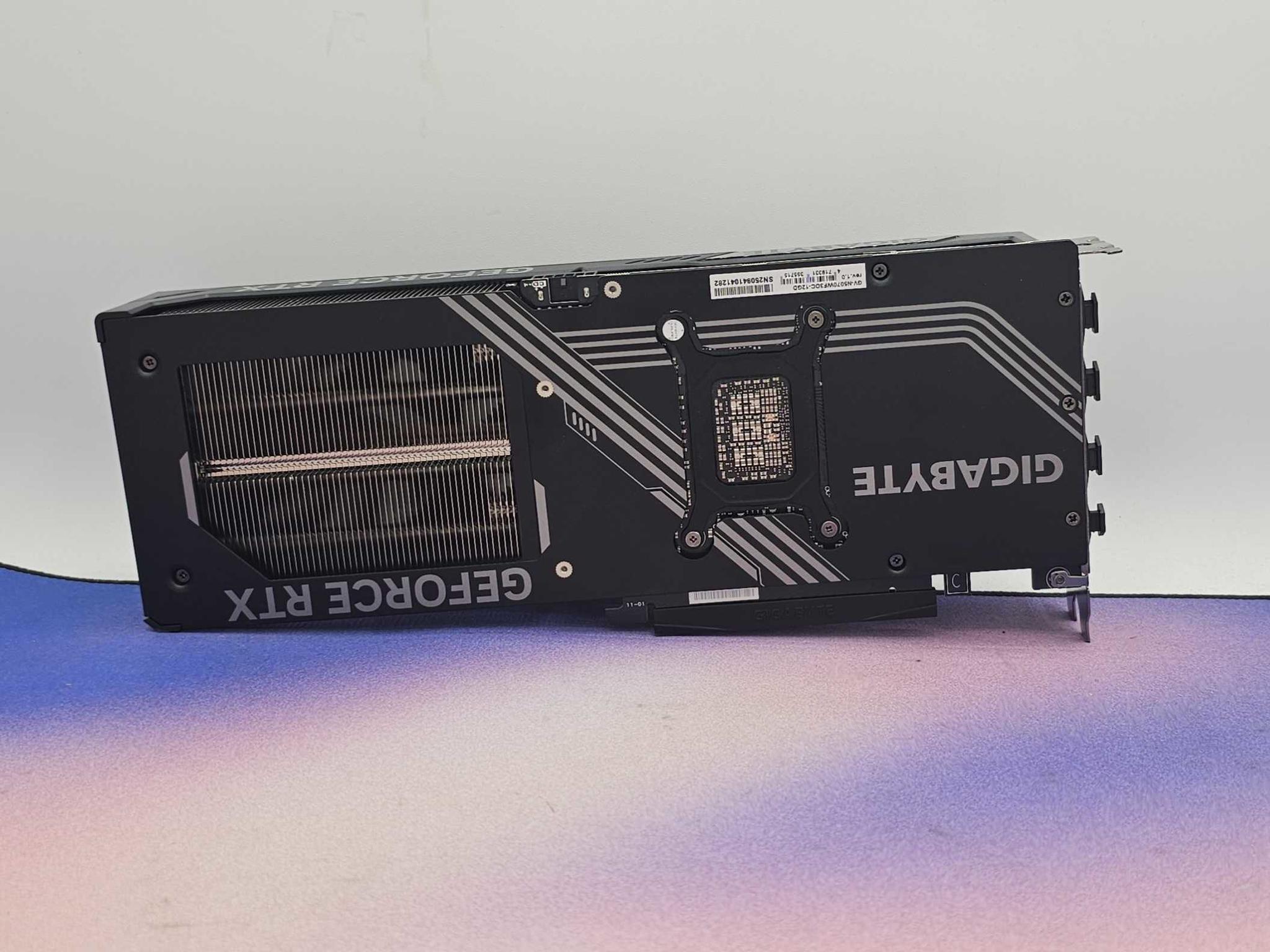 Gigabyte Windforce OC SFF RTX 5070