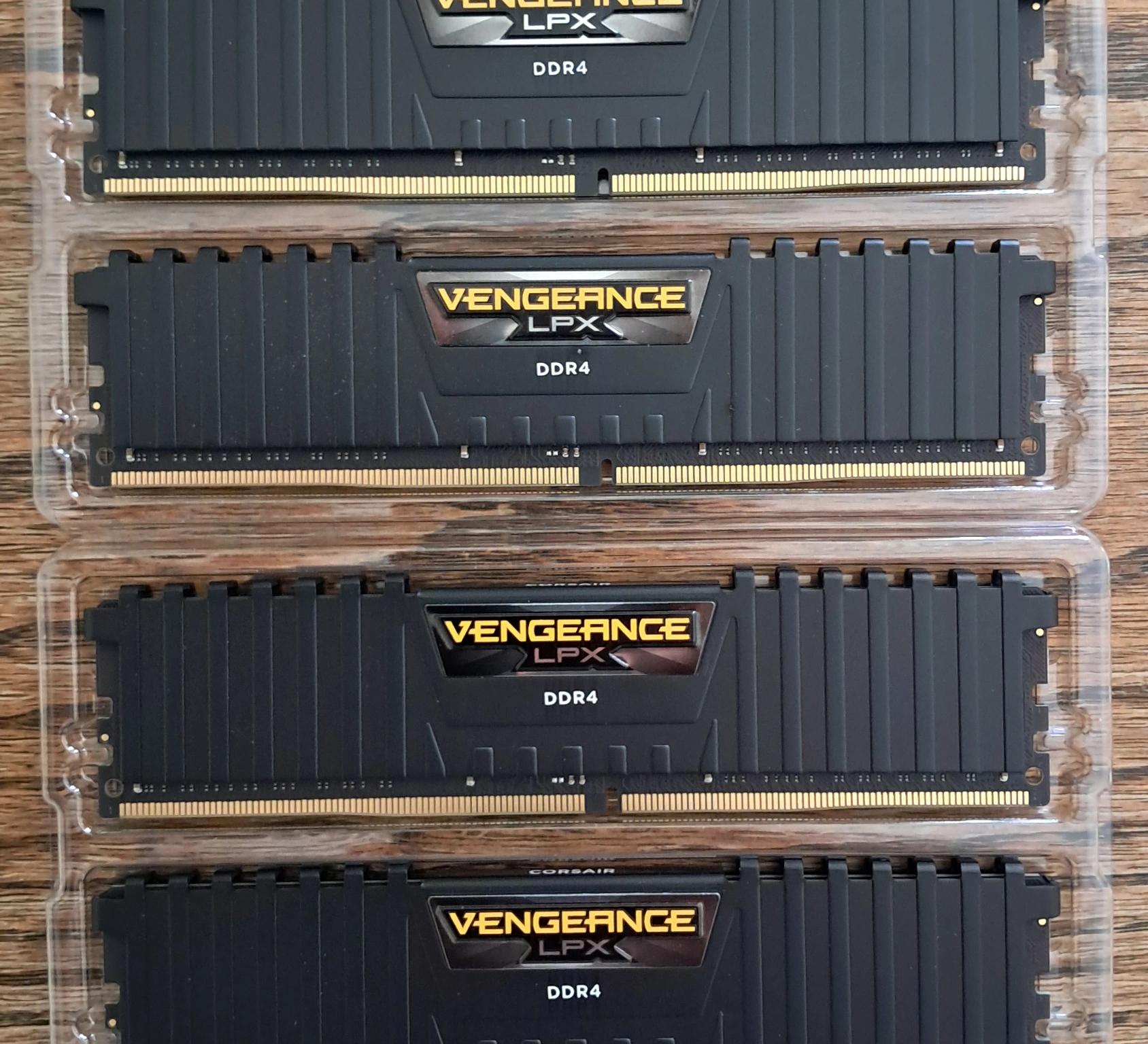 Corsair Vengeance LPX RAM, DDR4 3600MHz CL18 64GB(4x16GB)