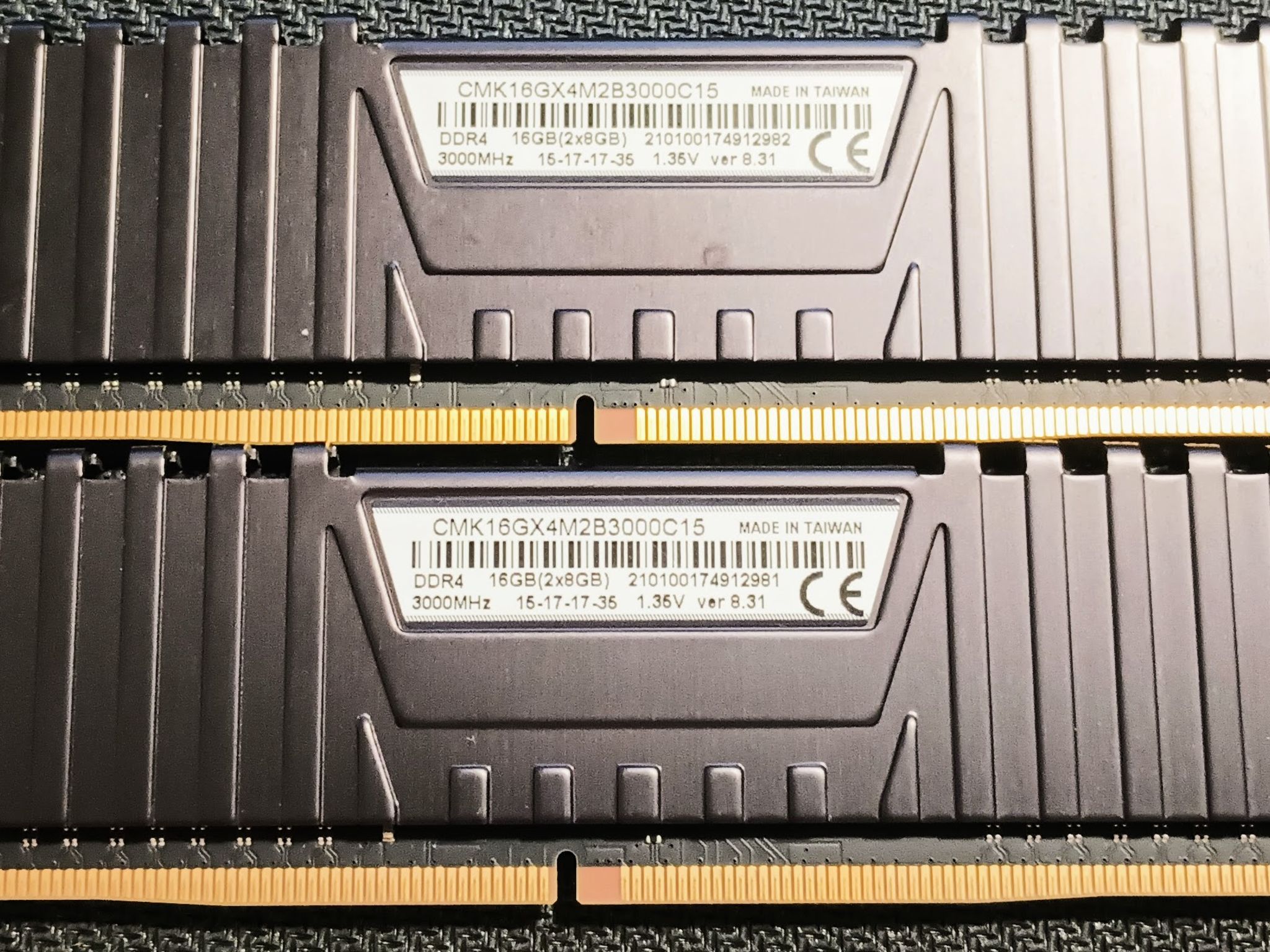 Corsair Vengeance LPX Black 16GB Kit (2 X 8GB) DDR4-3000MHz CMK16GX4M2B3000C15