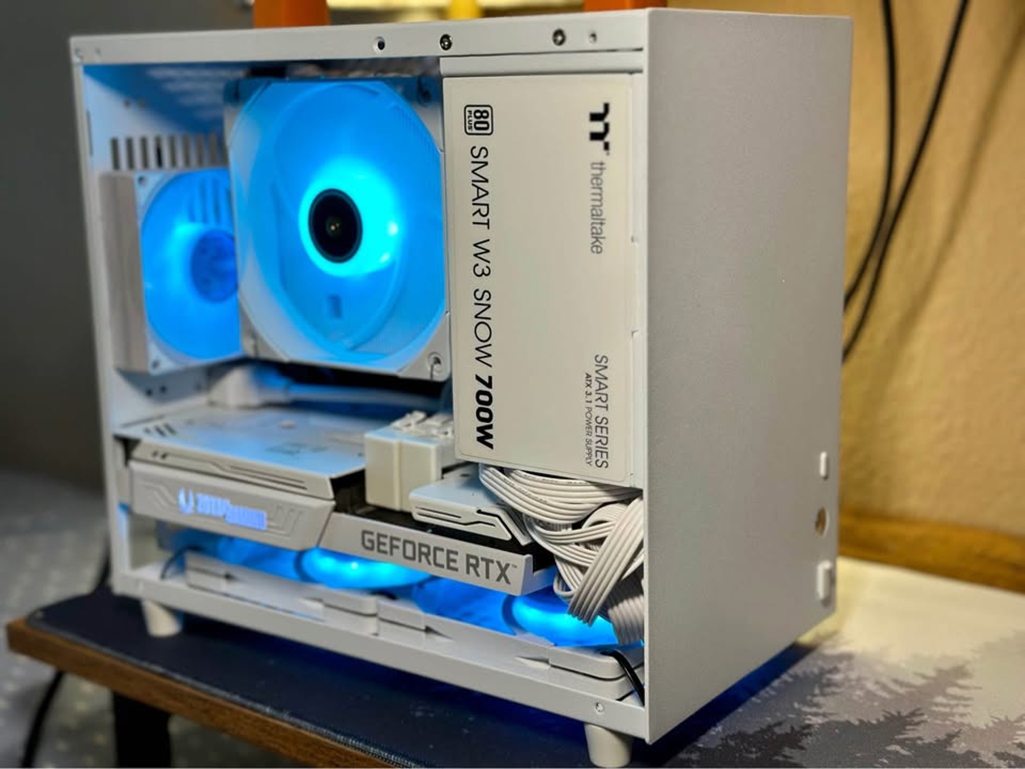 White-Out Gaming PC - RTX 3070, Ryzen 5700x3D, 32GB 3600MHz, 1TB, 700W, WiFi 6, K77 Lite SFF ITX