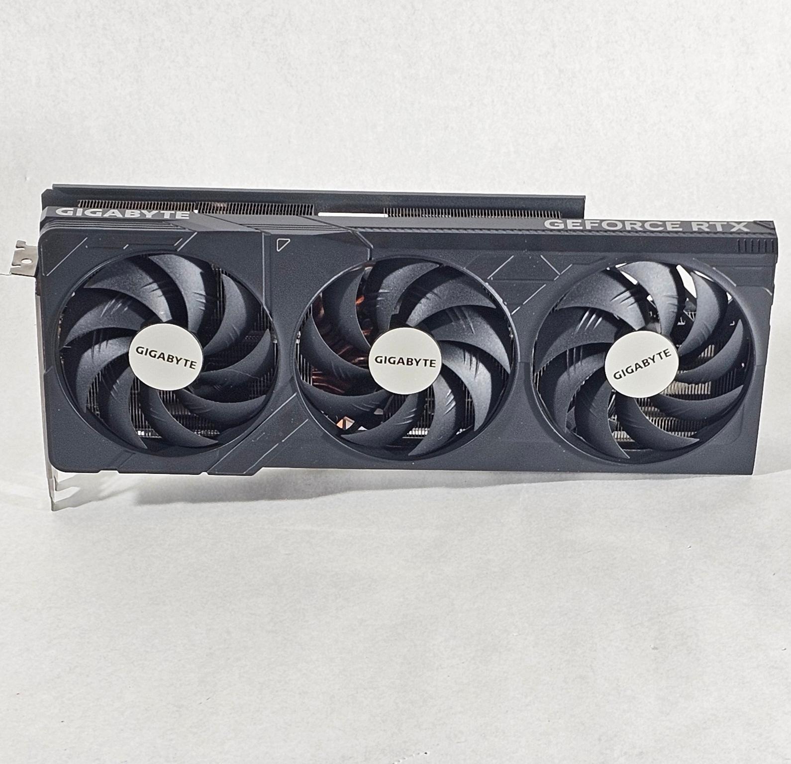 GIGABYTE AORUS GeForce RTX 4090 MASTER 24G - Image 2