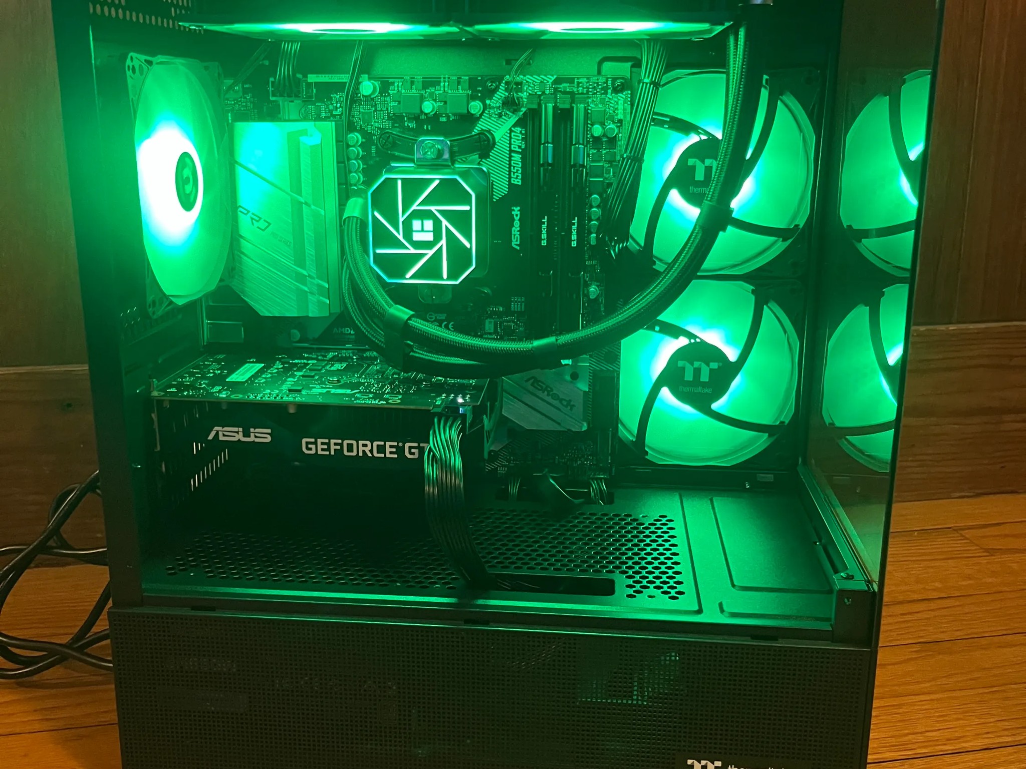 FLASH SALE!  | Ryzen 5 5500 | NVIDIA GTX 1660 Super | 32 gb RAM | 1 tb