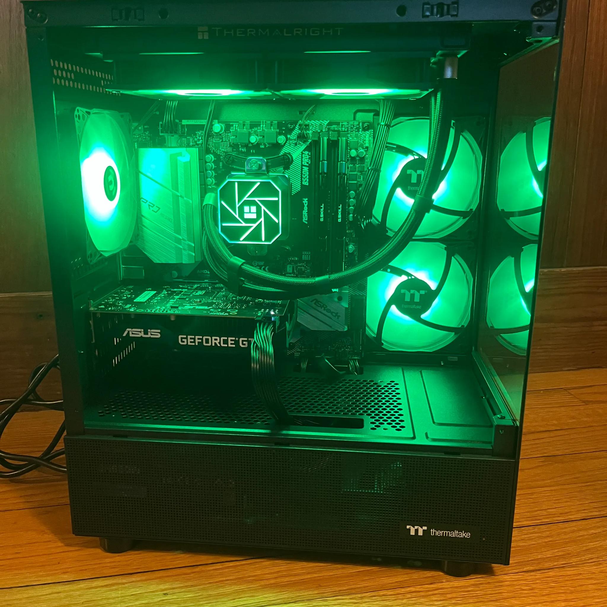 FLASH SALE!  | Ryzen 5 5500 | NVIDIA GTX 1660 Super | 32 gb RAM | 1 tb