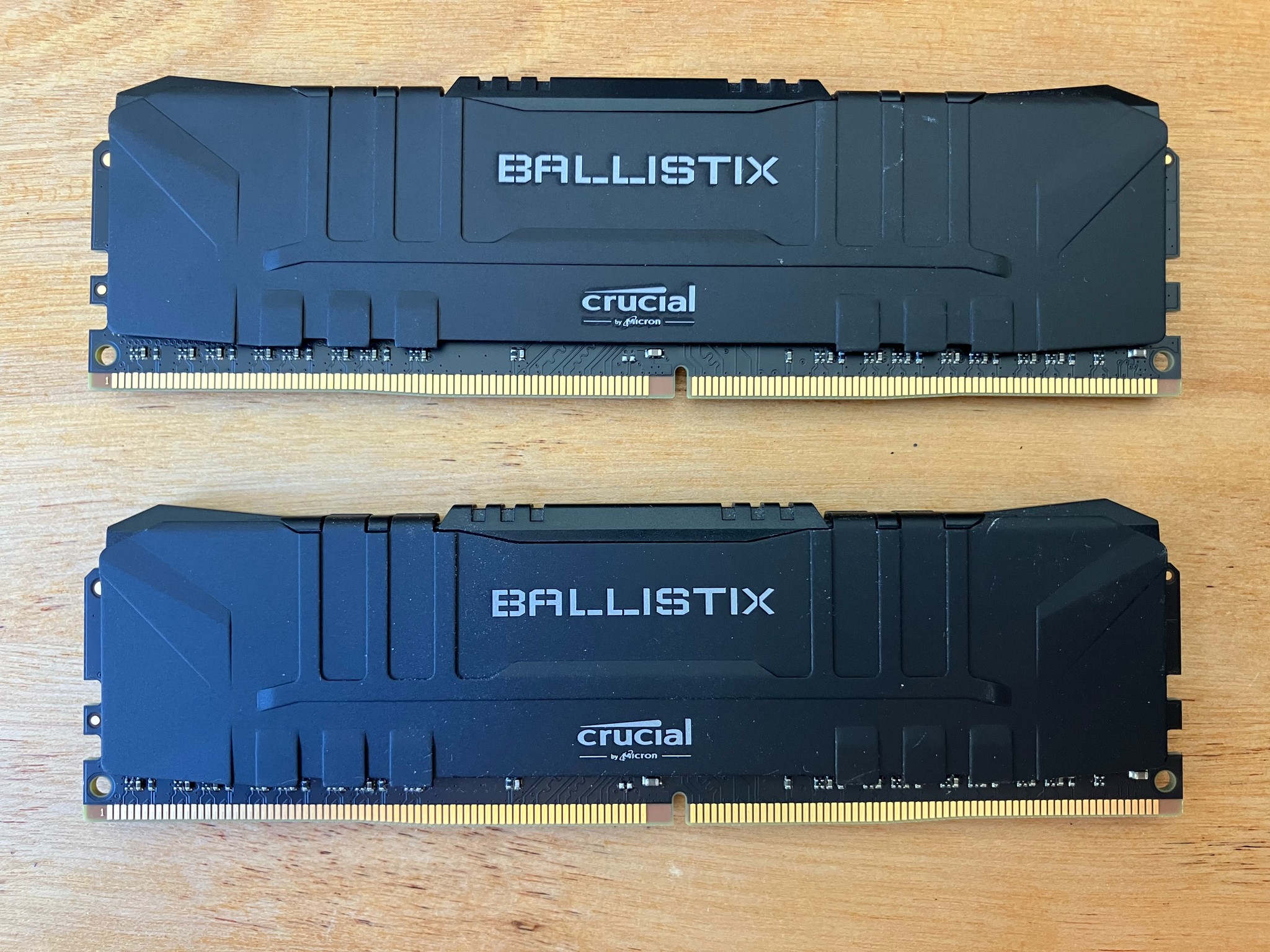 Crucial Ballistix RAM 16GB DDR4-3200 (2x8GB)