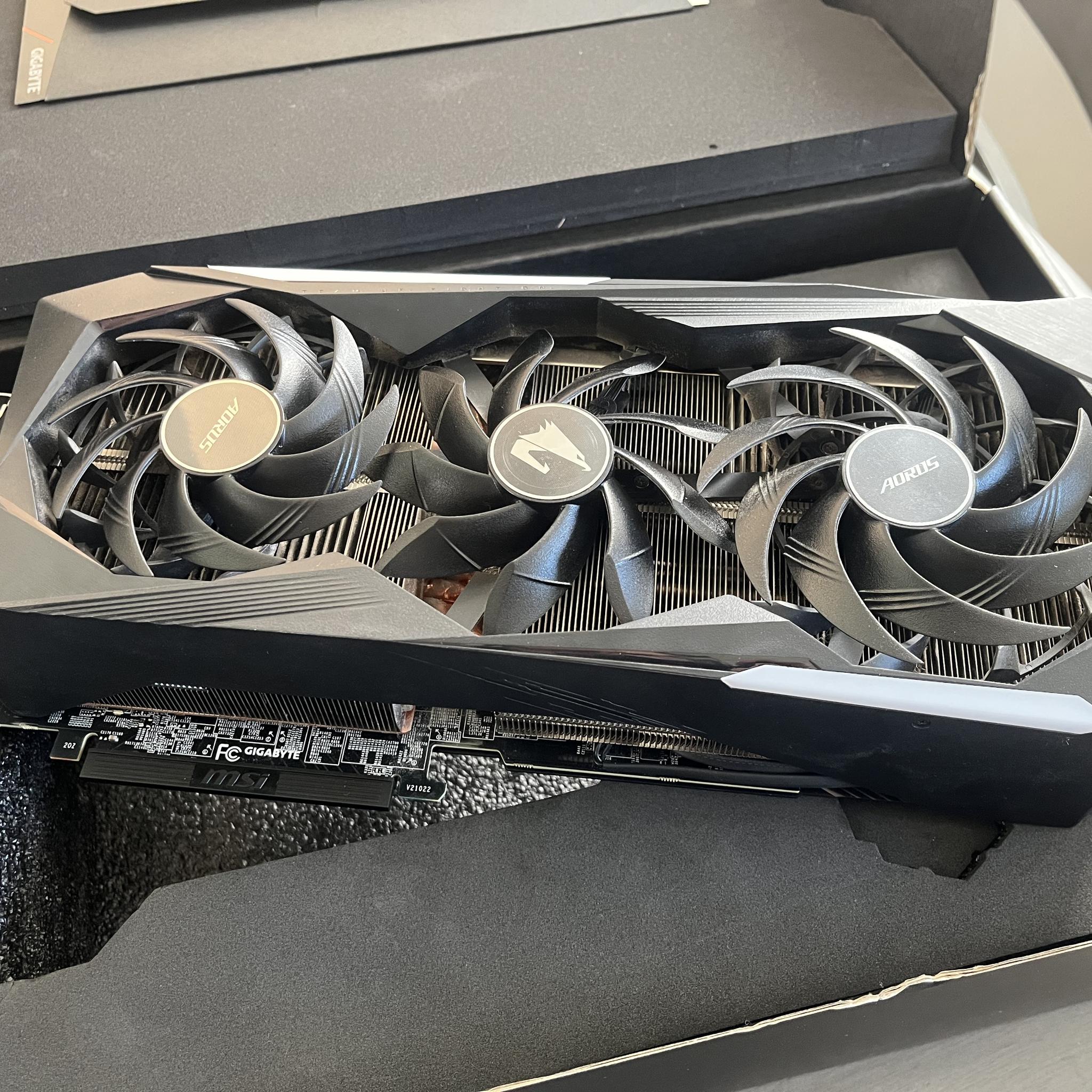 Gigabyte AORUS GeForce RTX 3070 Ti MASTER 8G