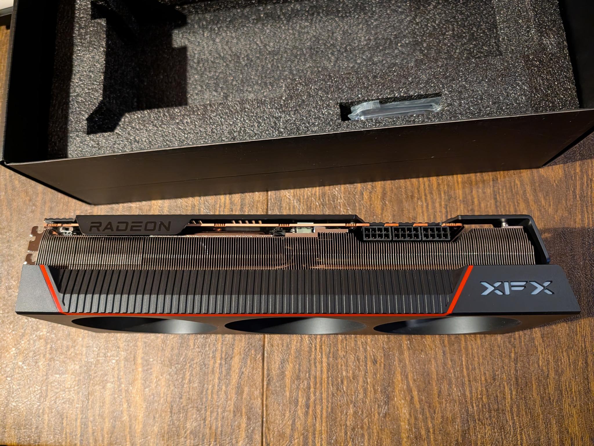 XFX Mercury Radeon RX 7900 XTX Magnetic Air - Image 4
