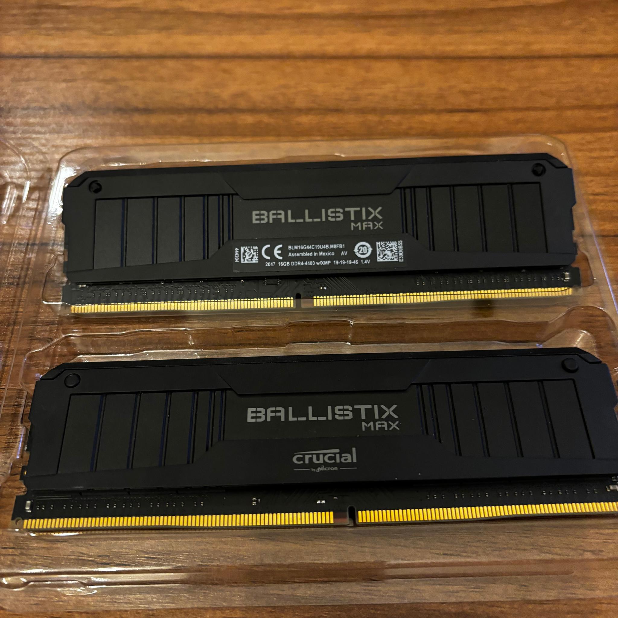 Crucial Ballistix Max 4400.  16x2 (32gb)