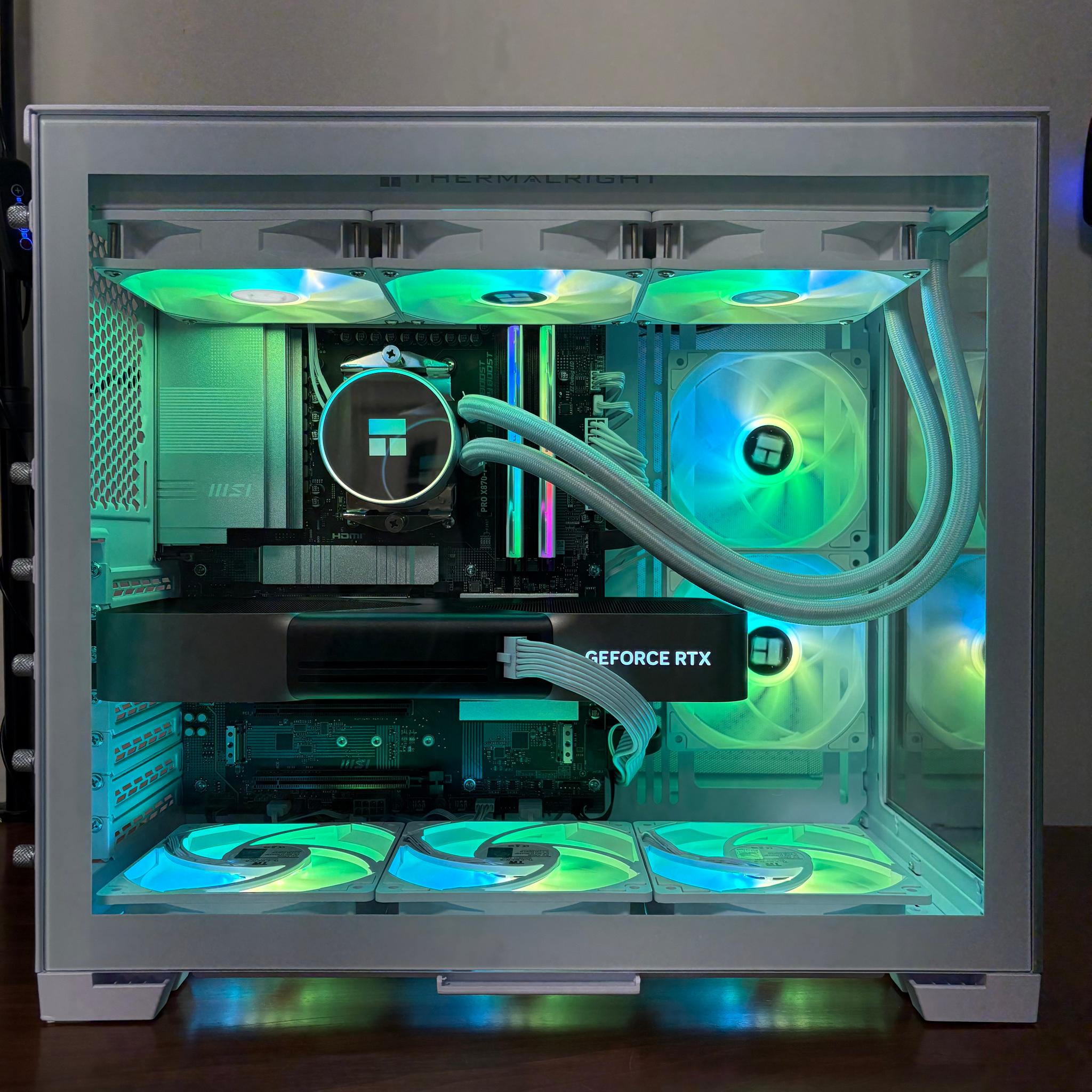 RTX 5080 | Ryzen 7 7800X3D | 64GB DDR5 | 2TB NVMe | 850W Gold | Lian Li O11 Dynamic Mini (White)