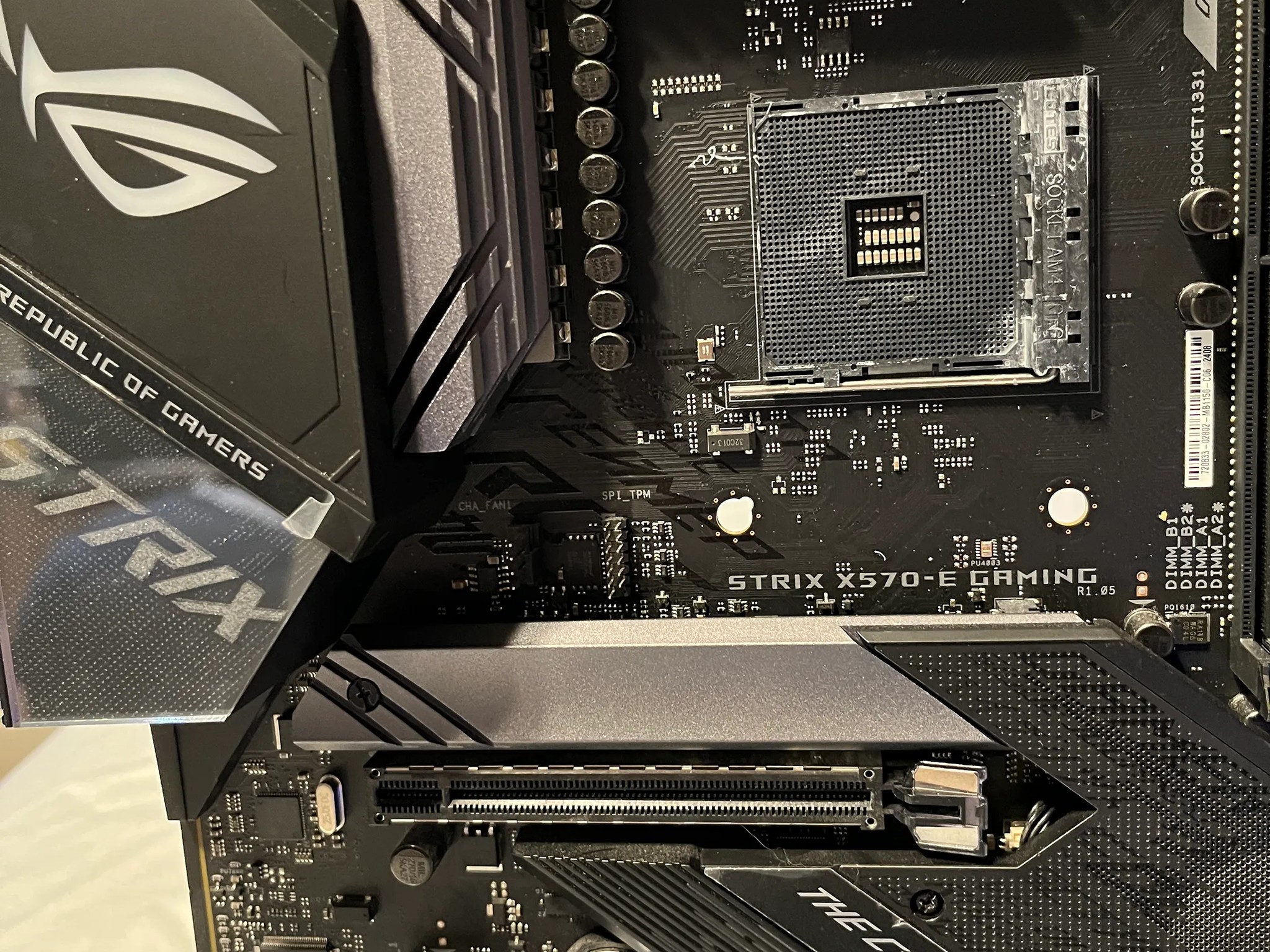 ASUS ROG STRIX X-570-E GAMING