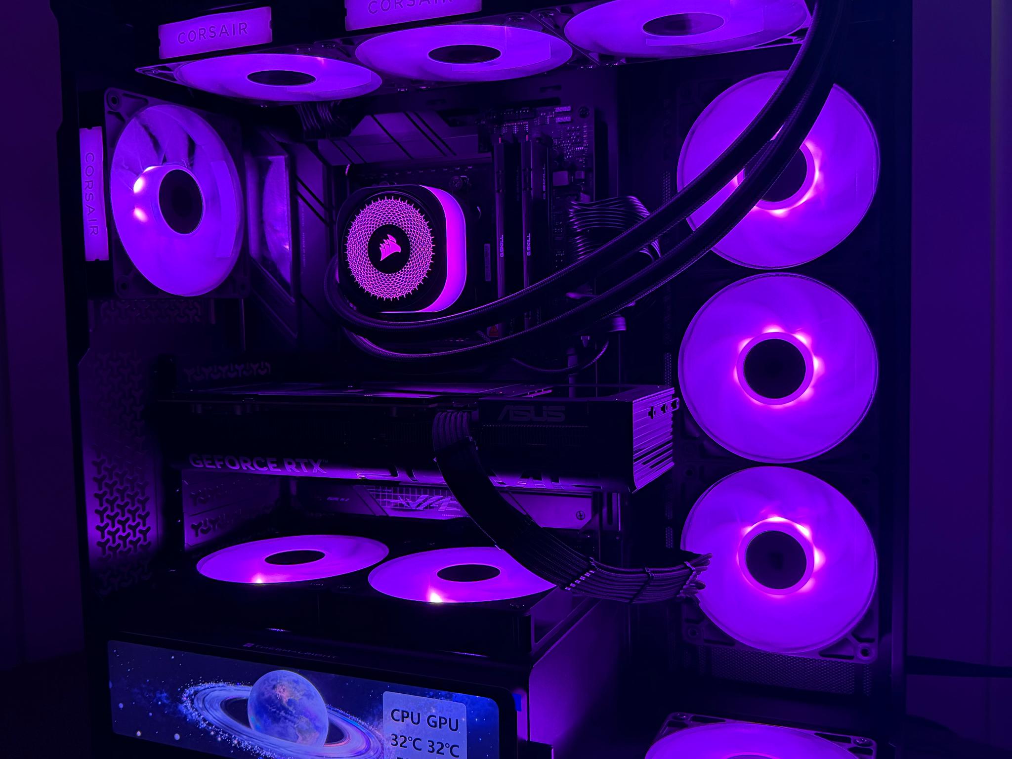 "Event Horizon" Ryzen 7 7800X3D, RTX 5070 Ti 16GB, 32GB DDR5-6000, 2TB Gen4 NVMe, 11.3" LCD Display