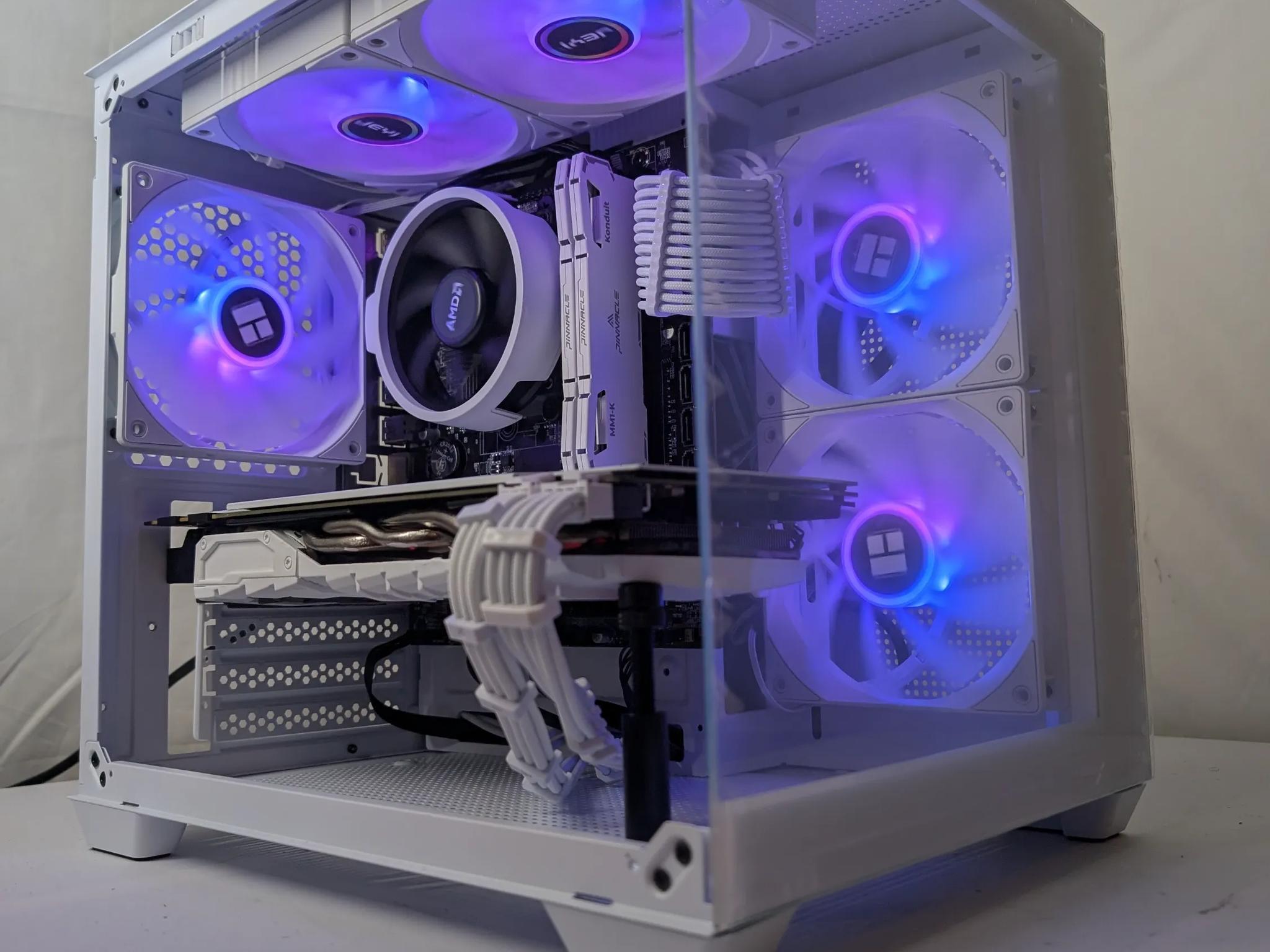 GTX 1070 | RYZEN 5 2600 |  16GB DDR4 | 500GB NVME SSD | Windows 11