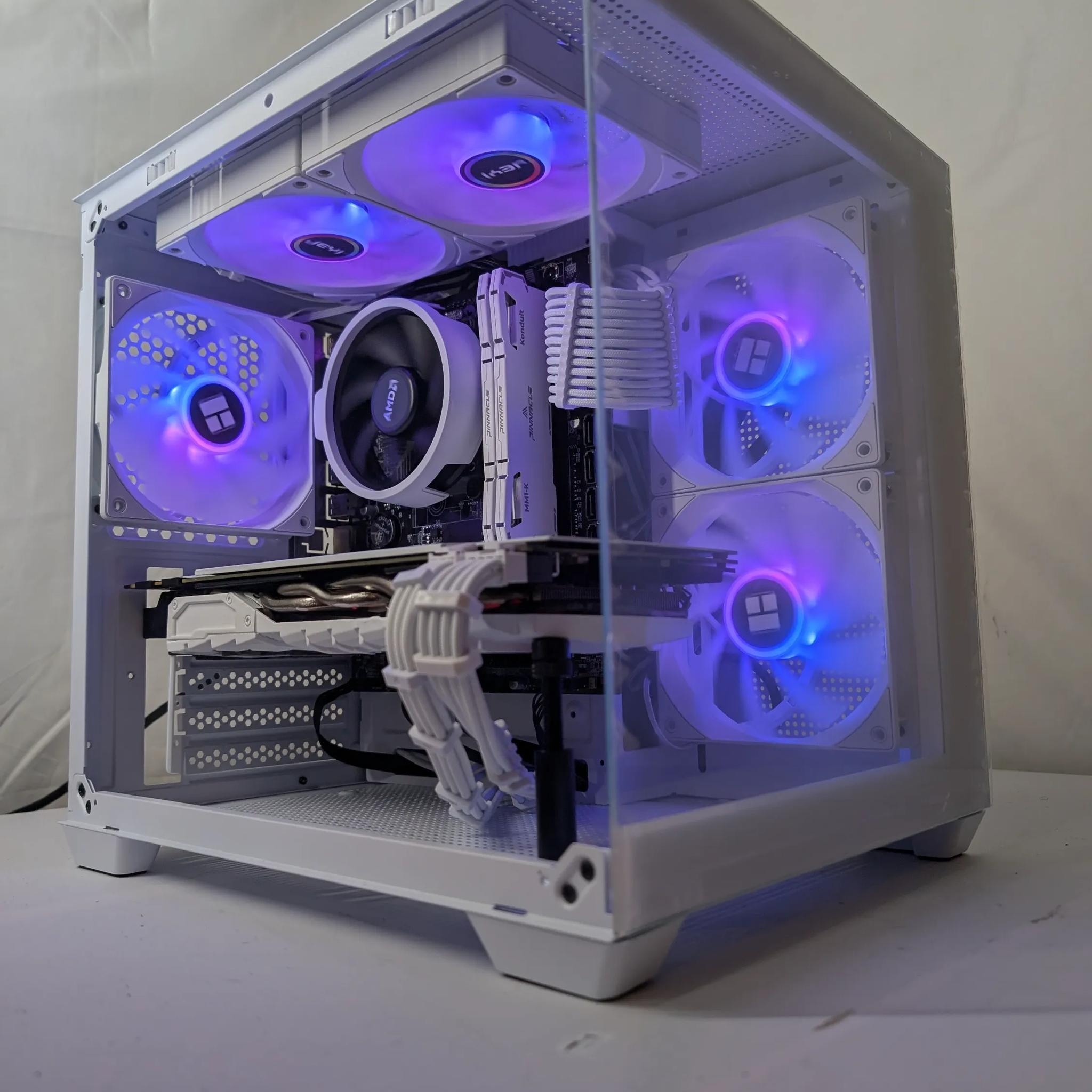 GTX 1070 | RYZEN 5 2600 |  16GB DDR4 | 500GB NVME SSD | Windows 11