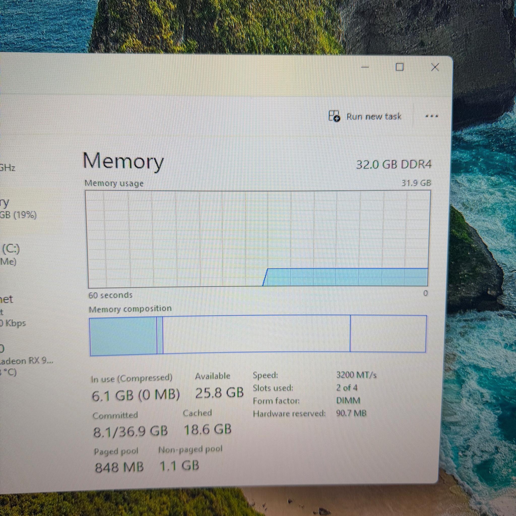 Ryzen 7 5700x, rx 9060 xt 8gb, 1tb nvme storage, 32gb ddr4 ram