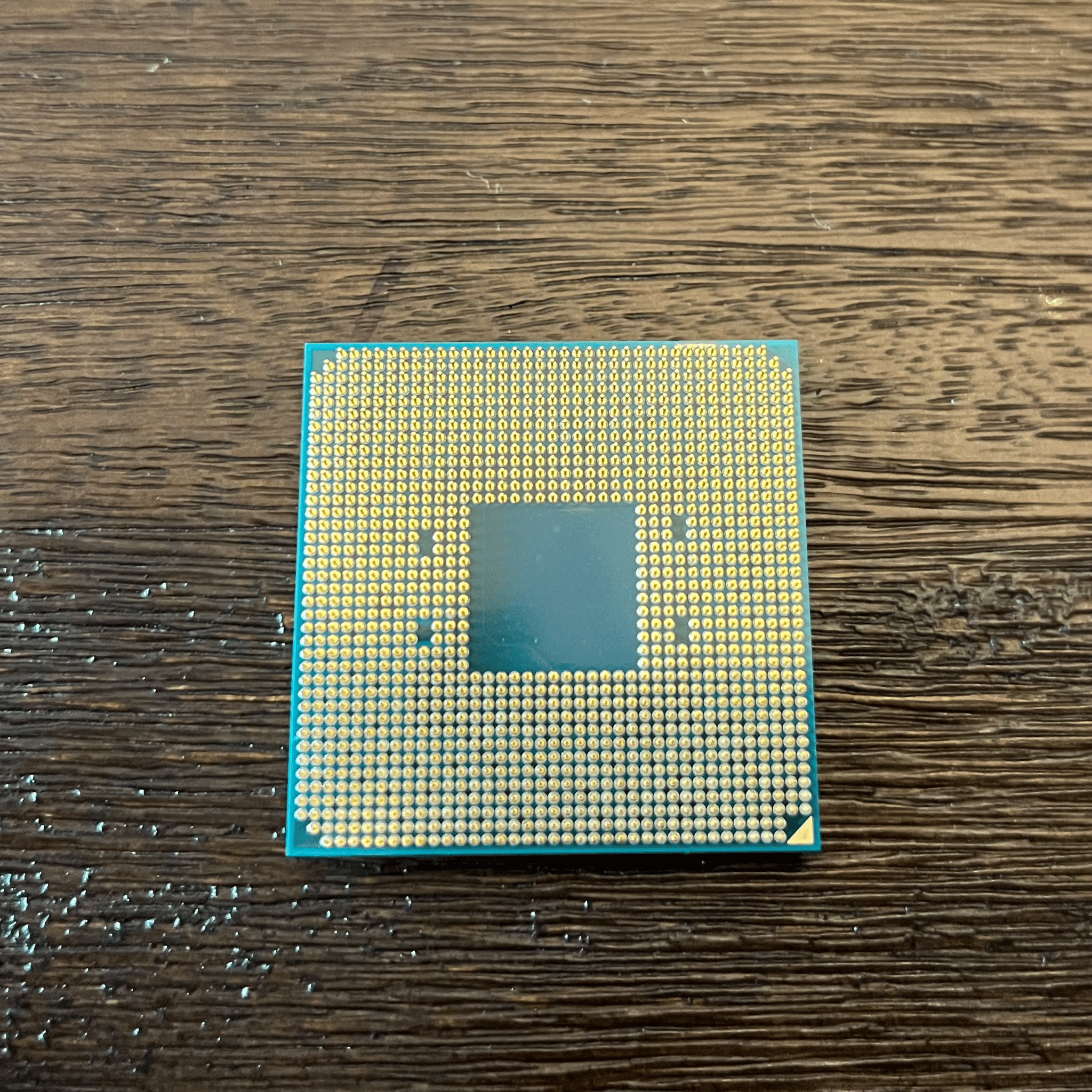 Ryzen 7 2700 8-Cores 16-Threads Zen+ Cpu