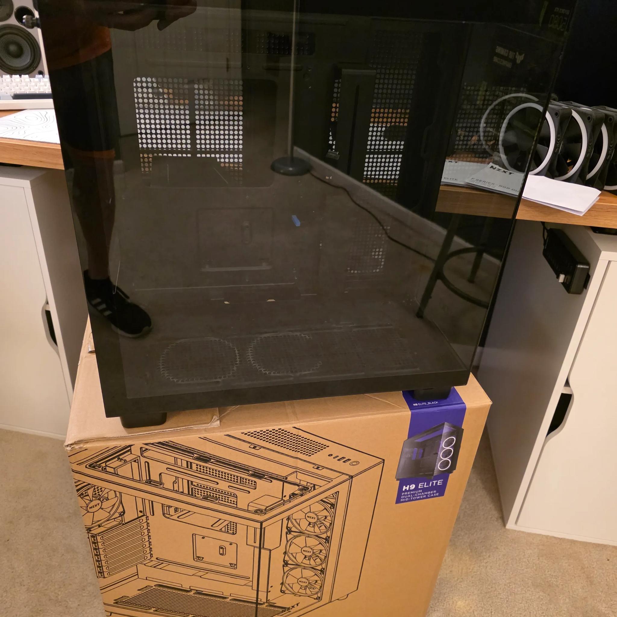 NZXT H9 Elite Tempered Glass ATX Mid-Tower Computer Case - Black EXTRA FANS