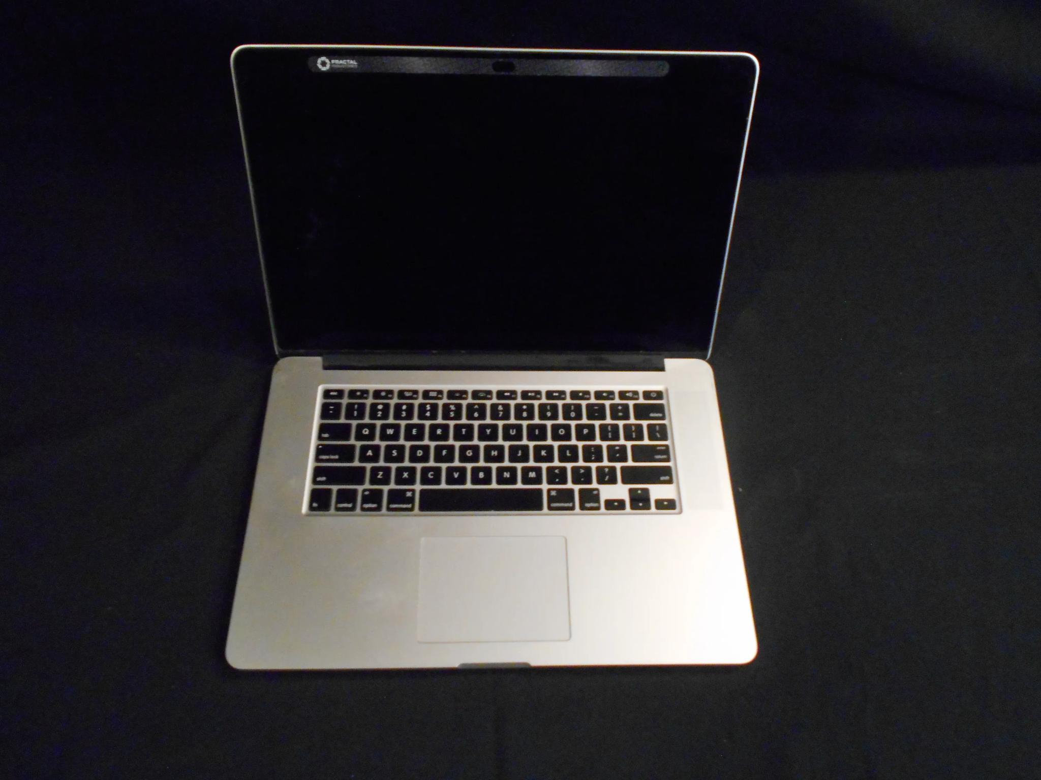 Macbook pro a1398 2015 15"