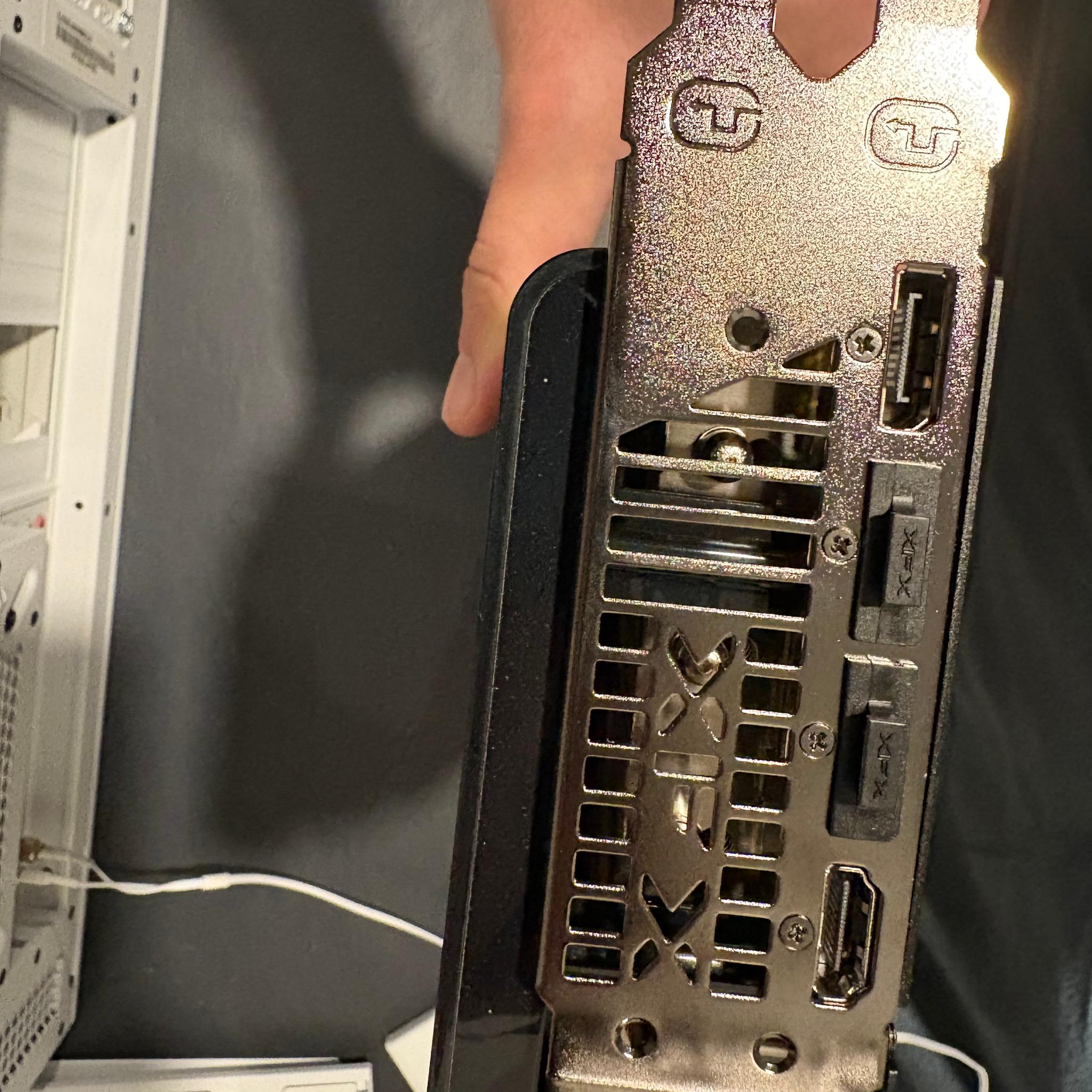 XFX SPEEDSTER SWFT319 AMD Radeon RX 6800 CORE Gaming Graphics Card