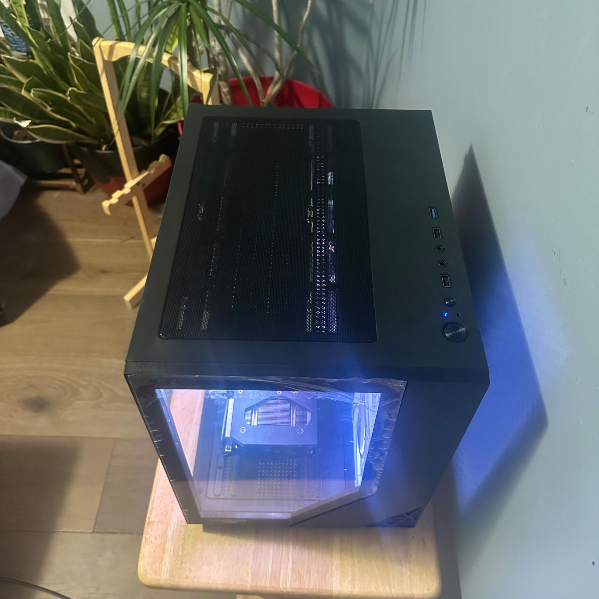 Ryzen5 5600|RX 6700XT 12G|B450(with PCIE 4.0)|16g DDR4 3200|1TB M.2 NVME|650w80+Bronze PSU|240mm AIO