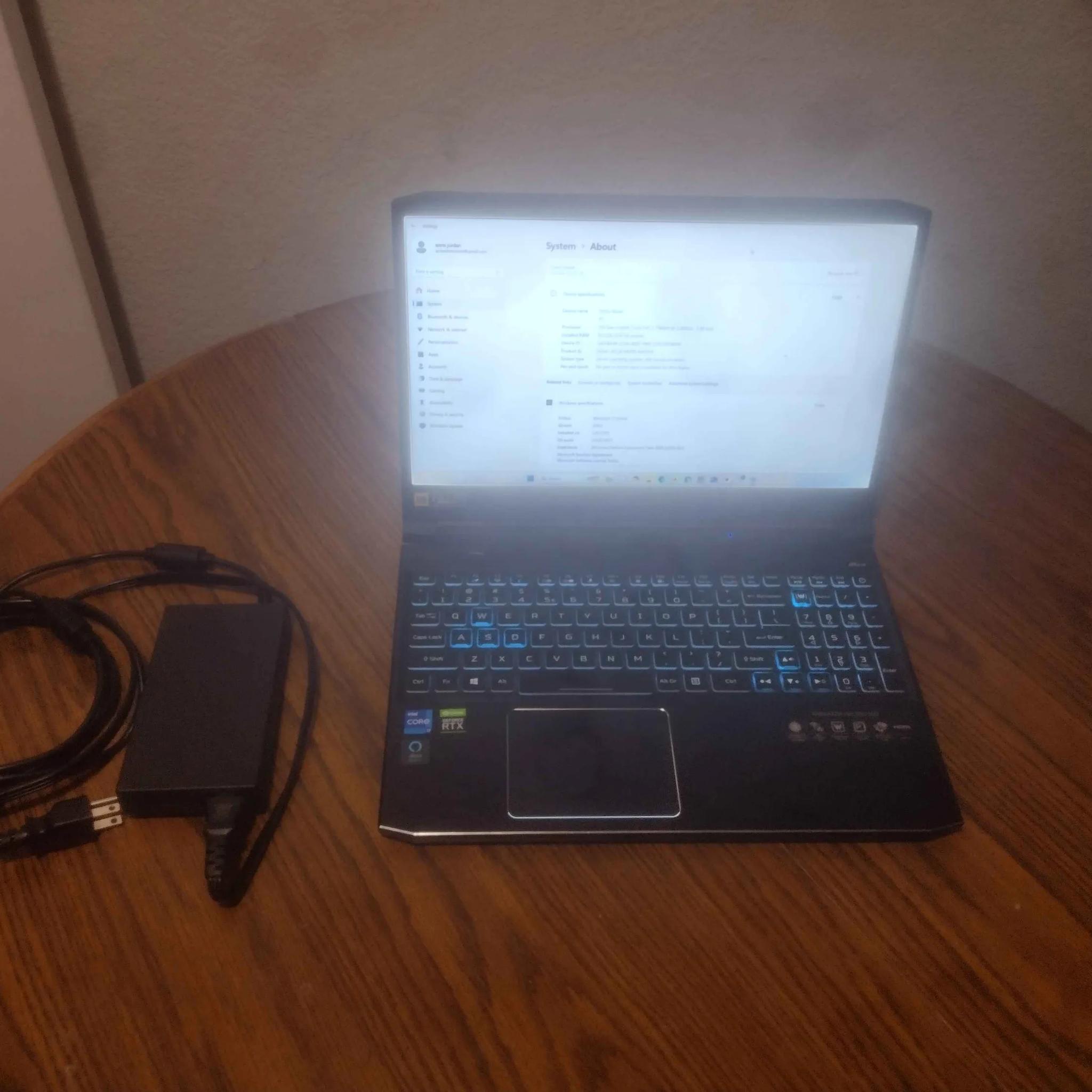 Acer Predator Helios 300 Laptop