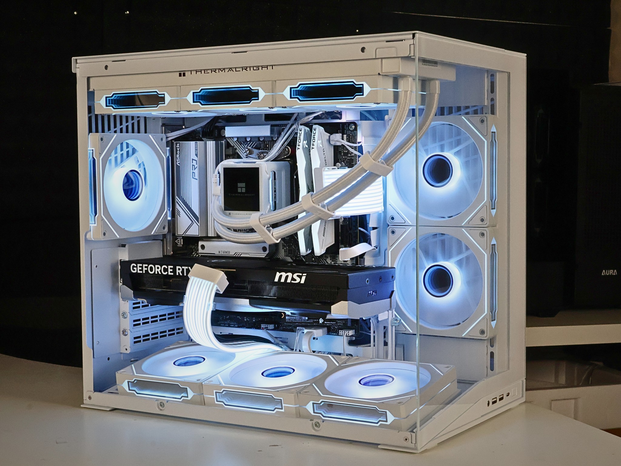 ⚪ Ryzen 7 9700X/RTX 5070Ti 16GB Gaming/Streaming PC ⚪