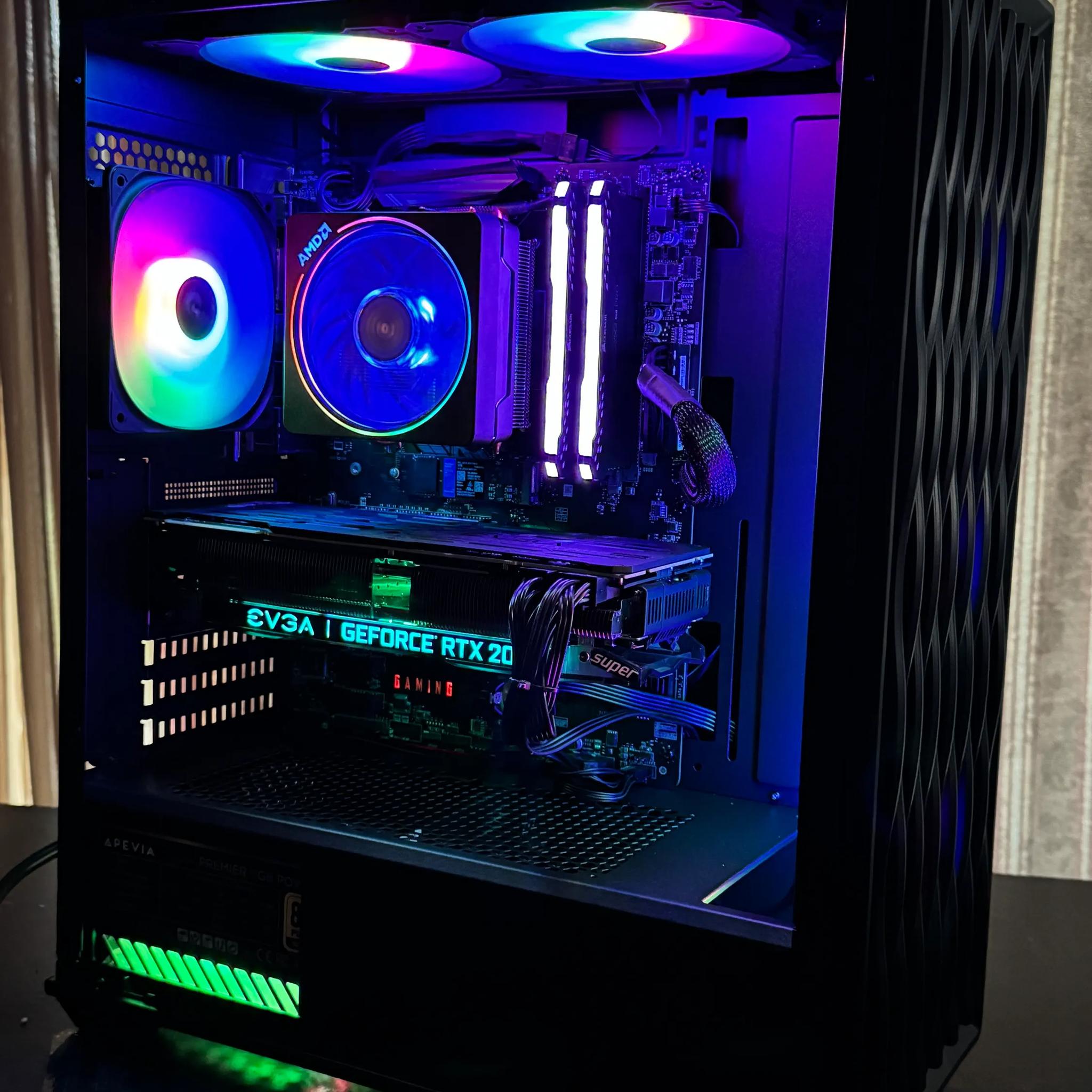 EVGA RTX 2070 super + RYZEN 7 3700x +16 GB RAM (THE PHANTOM RGB)