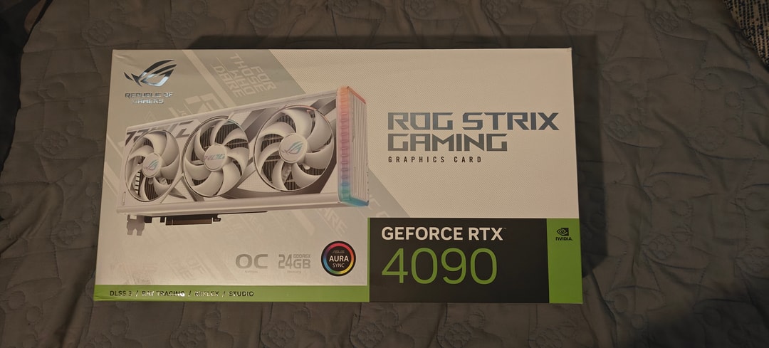 Asus ROG STRIX GAMING OC GeForce RTX 4090 (White/Used) | Jawa