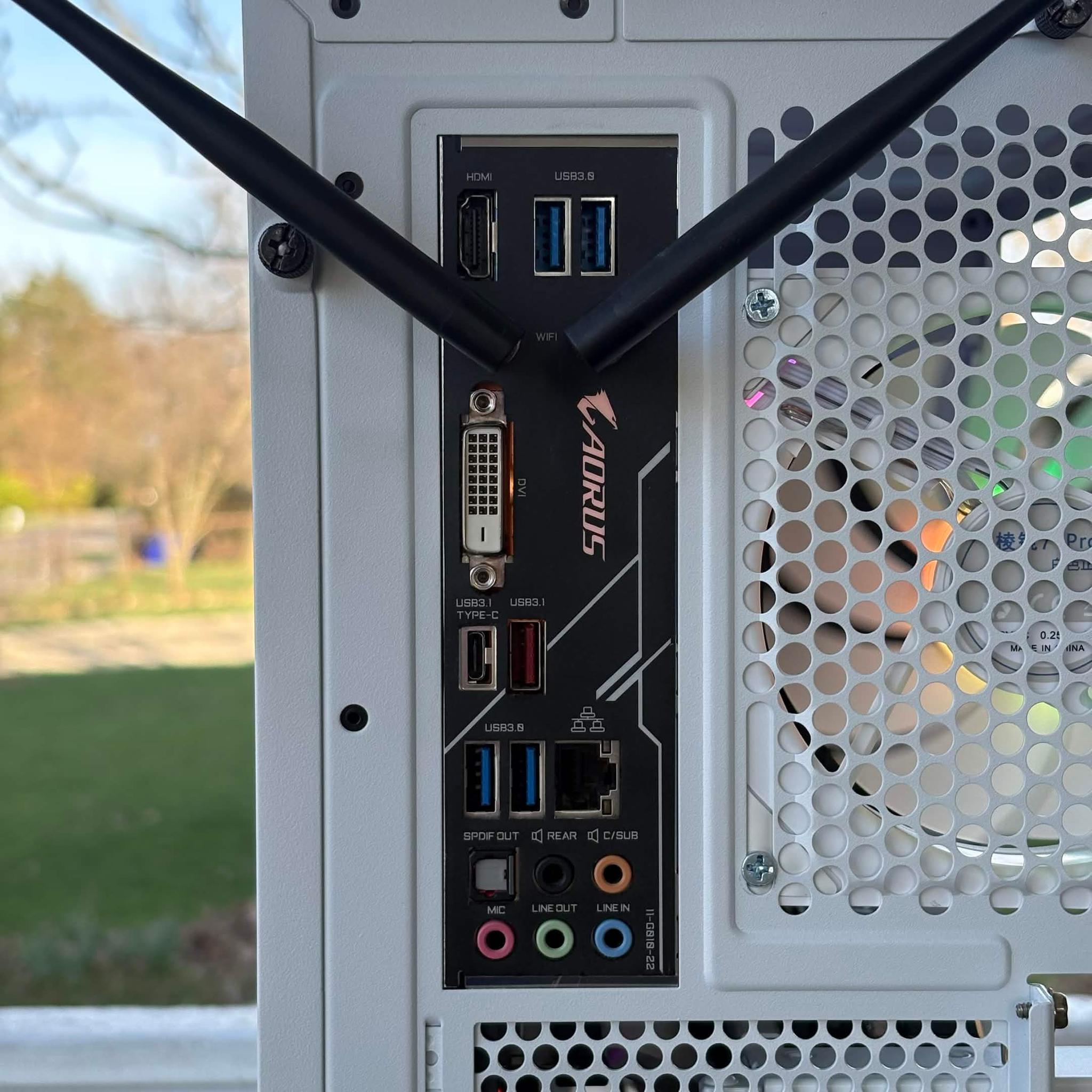 🐈‍⬛ Black Cat Customs “White Phantom” Gaming PC  Ryzen 7 3700X | RTX 3060 Ti | 16GB RGB | 1TB NVMe
