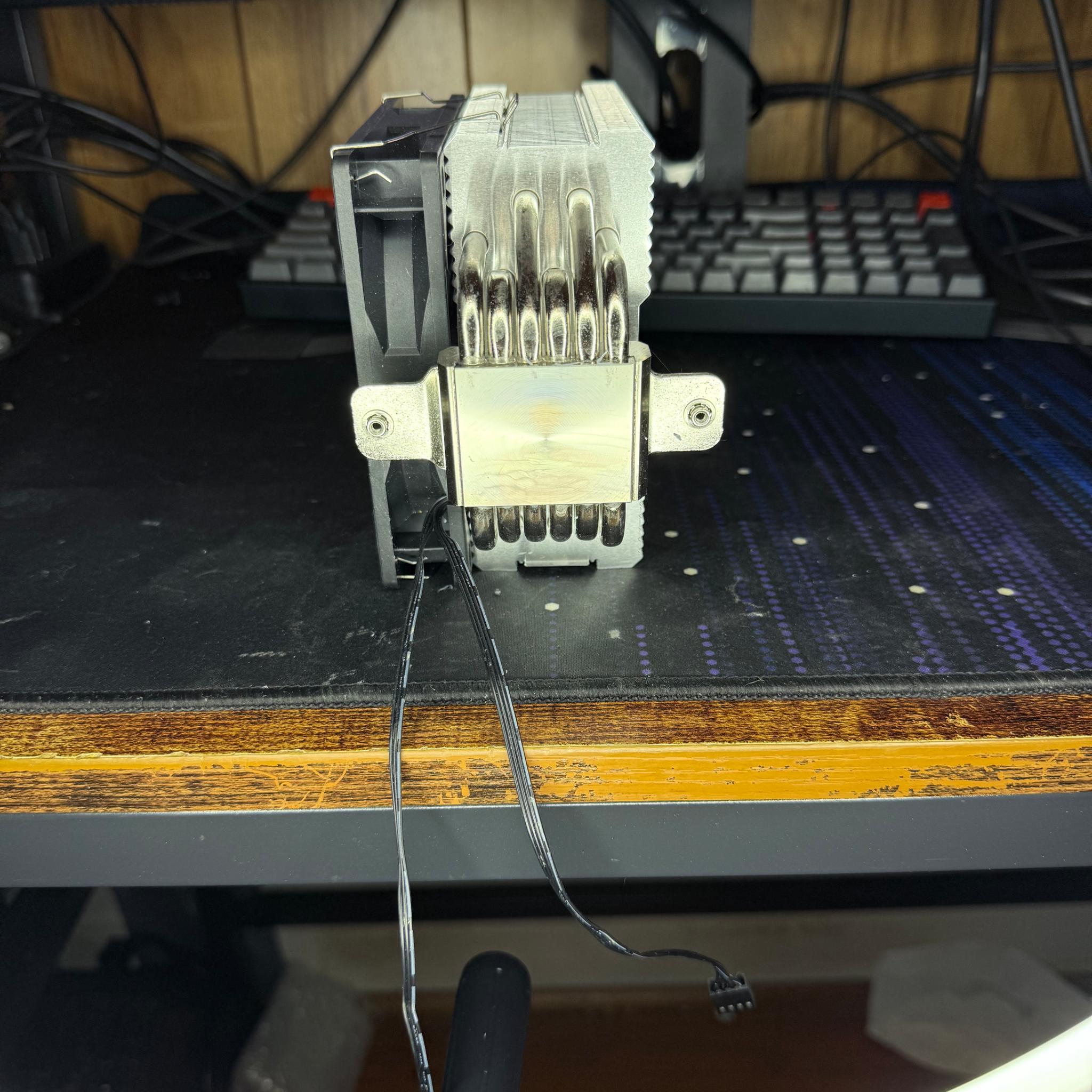 Thermalright Burst Assassin 120 (NO MOUNTING HARDWARE)