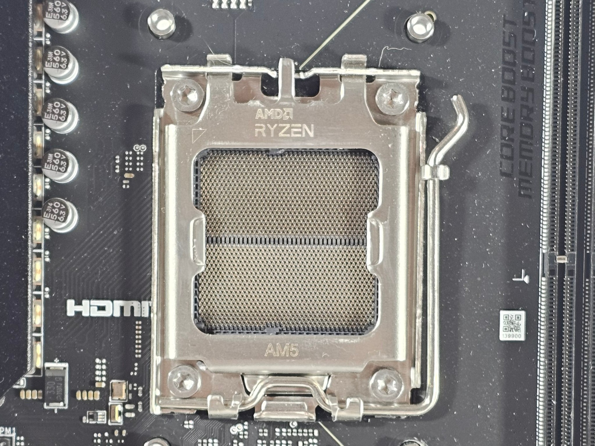 MSI MAG B650 Tomahawk WiFi AMD AM5 DDR5 ATX motherboard