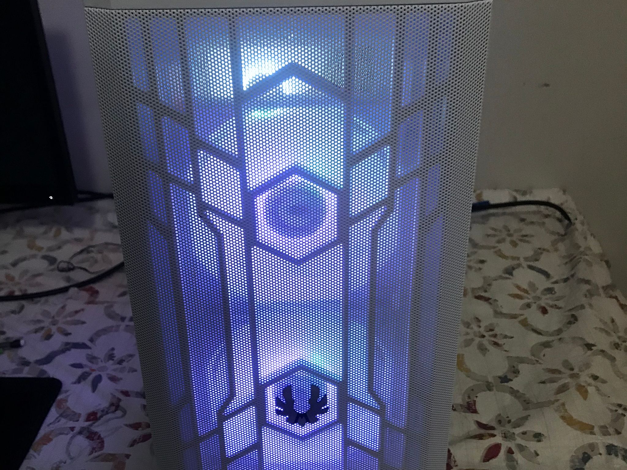 RED Devil RX 5600XT-i3 12100F BUDGET Gaming PC
