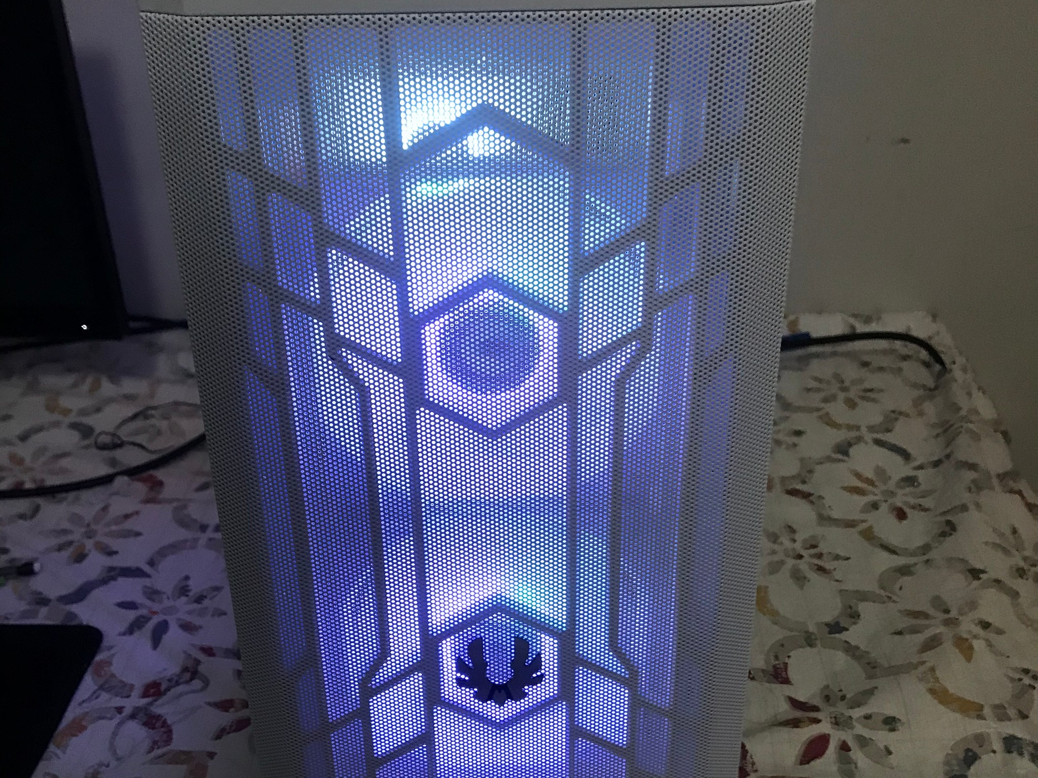 RED Devil RX 5600XT-i3 12100F BUDGET Gaming PC