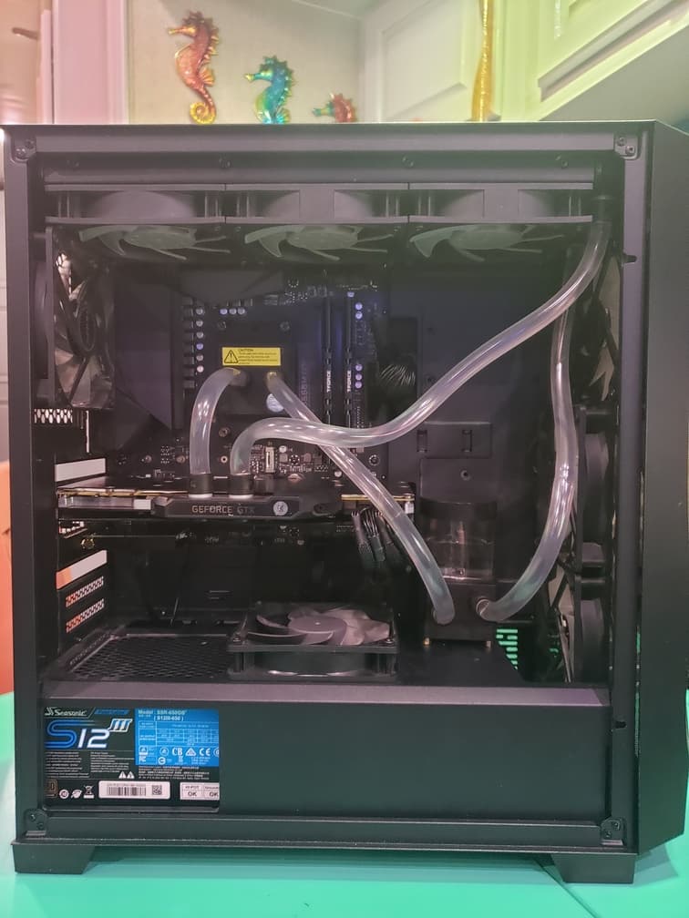 Custom EKWB Water Cooled PC - Ryzen 5 5600X & 1080 Ti