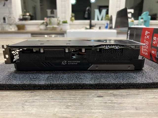 asrock phantom gaming oc edition RX5700XT