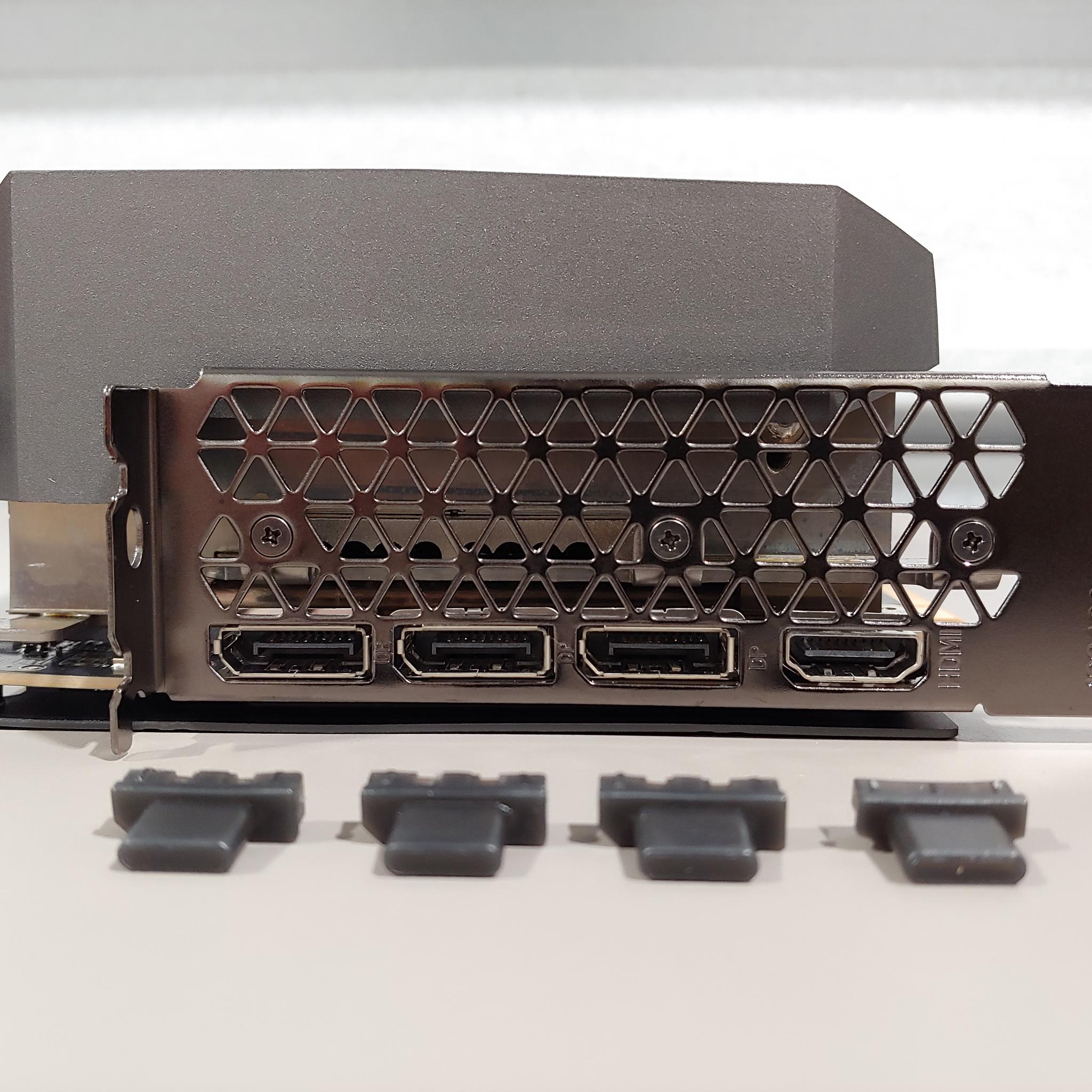 ZOTAC GAMING GeForce RTX 3090 Ti AMP Extreme Holo – 24GB GDDR6X